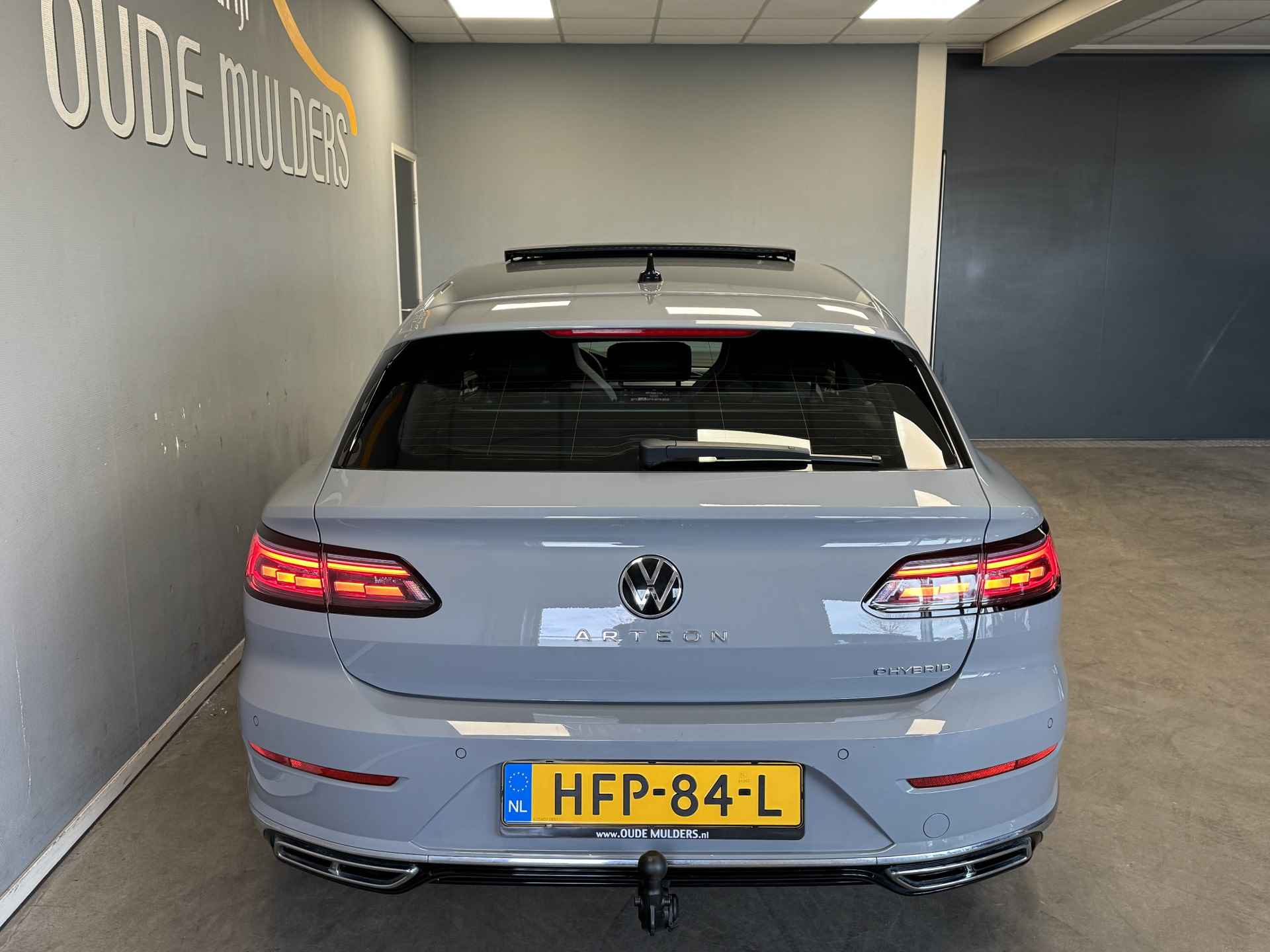 Volkswagen Arteon Shooting Brake 1.4 TSI eHybrid R-Line 360°Camera/Panoramadak/Trekhaak - 4/35