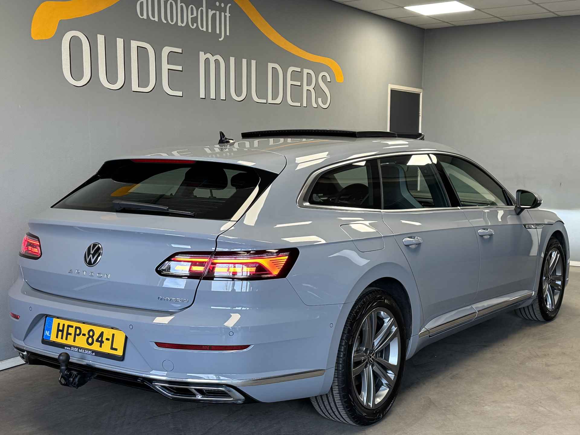 Volkswagen Arteon Shooting Brake 1.4 TSI eHybrid R-Line 360°Camera/Panoramadak/Trekhaak - 5/35