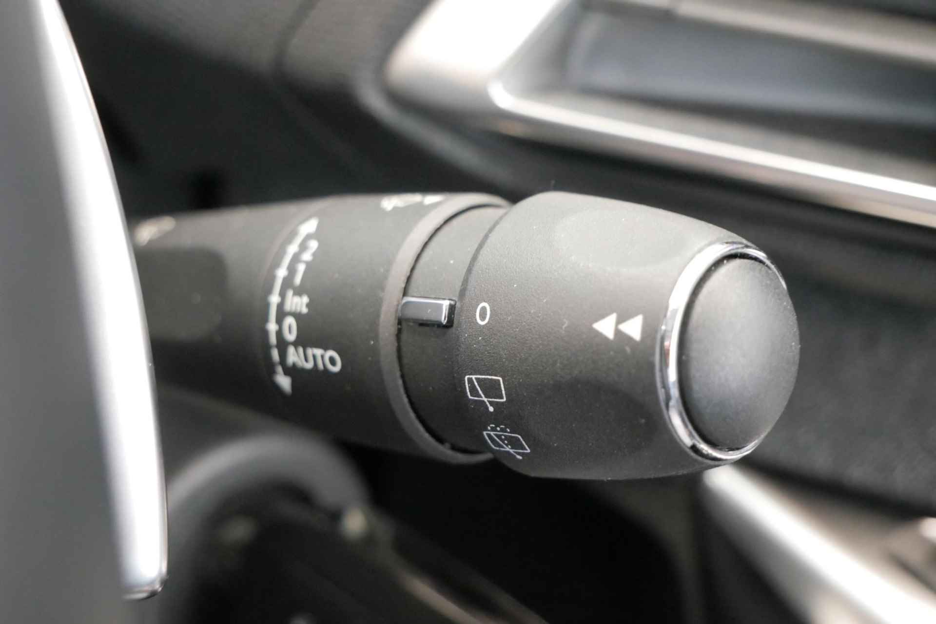 Peugeot 3008 1.2 PureTech Première *Automaat*Navi+360Camera*Lederen Bekleding*Panoramadak*VOL OPTIES! - 35/43
