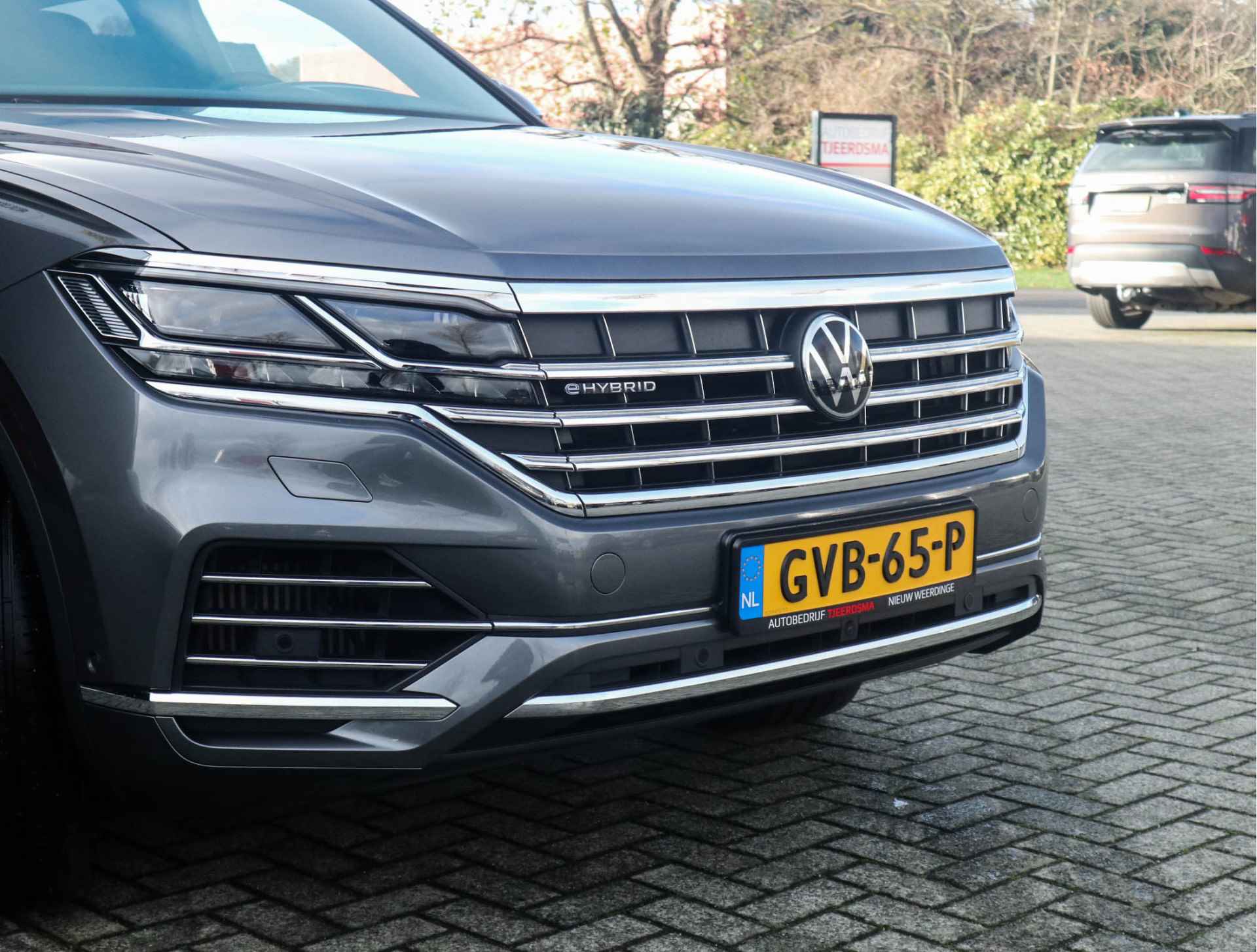 Volkswagen Touareg 3.0 TSi eHybrid 4MOTION Navi/Matrix/Adapt.Cruise/Panodak/Luchtvering/Trekhaak/Stoelkoeling - 6/59