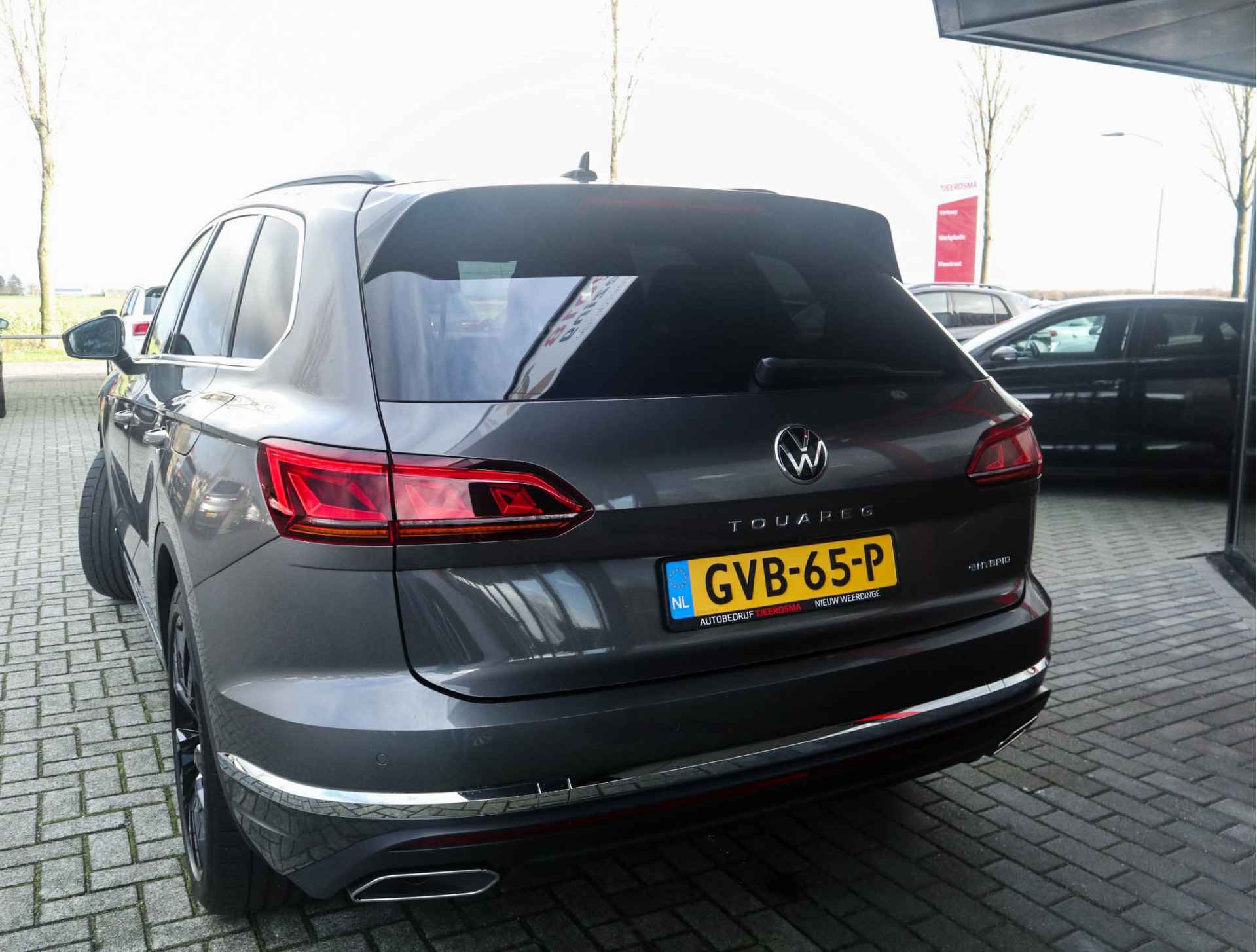 Volkswagen Touareg 3.0 TSi eHybrid 4MOTION Navi/Matrix/Adapt.Cruise/Panodak/Luchtvering/Trekhaak/Stoelkoeling - 12/59