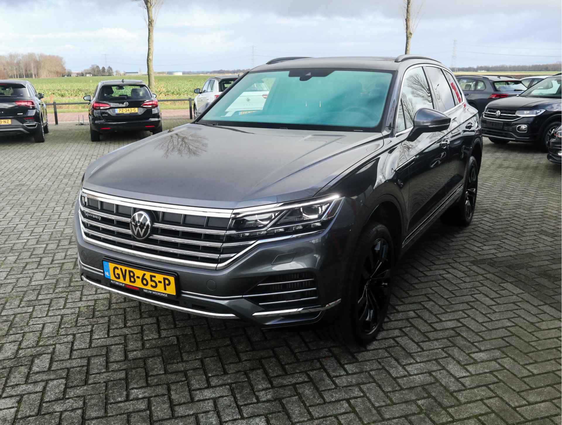 Volkswagen Touareg 3.0 TSi eHybrid 4MOTION Navi/Matrix/Adapt.Cruise/Panodak/Luchtvering/Trekhaak/Stoelkoeling - 49/59