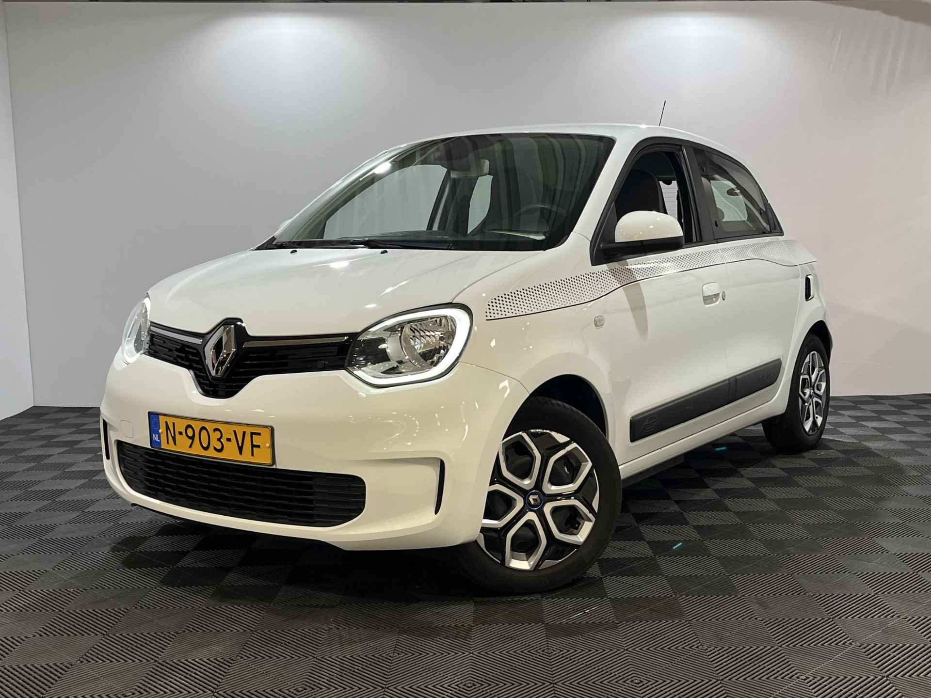 Renault Twingo Z.E. R80 Collection Automaat | Navi | Climate Control | Licht & Regen Sensor | Apple CarPlay/Android Auto | Elektrische Ramen & Spiegels | - 2/31