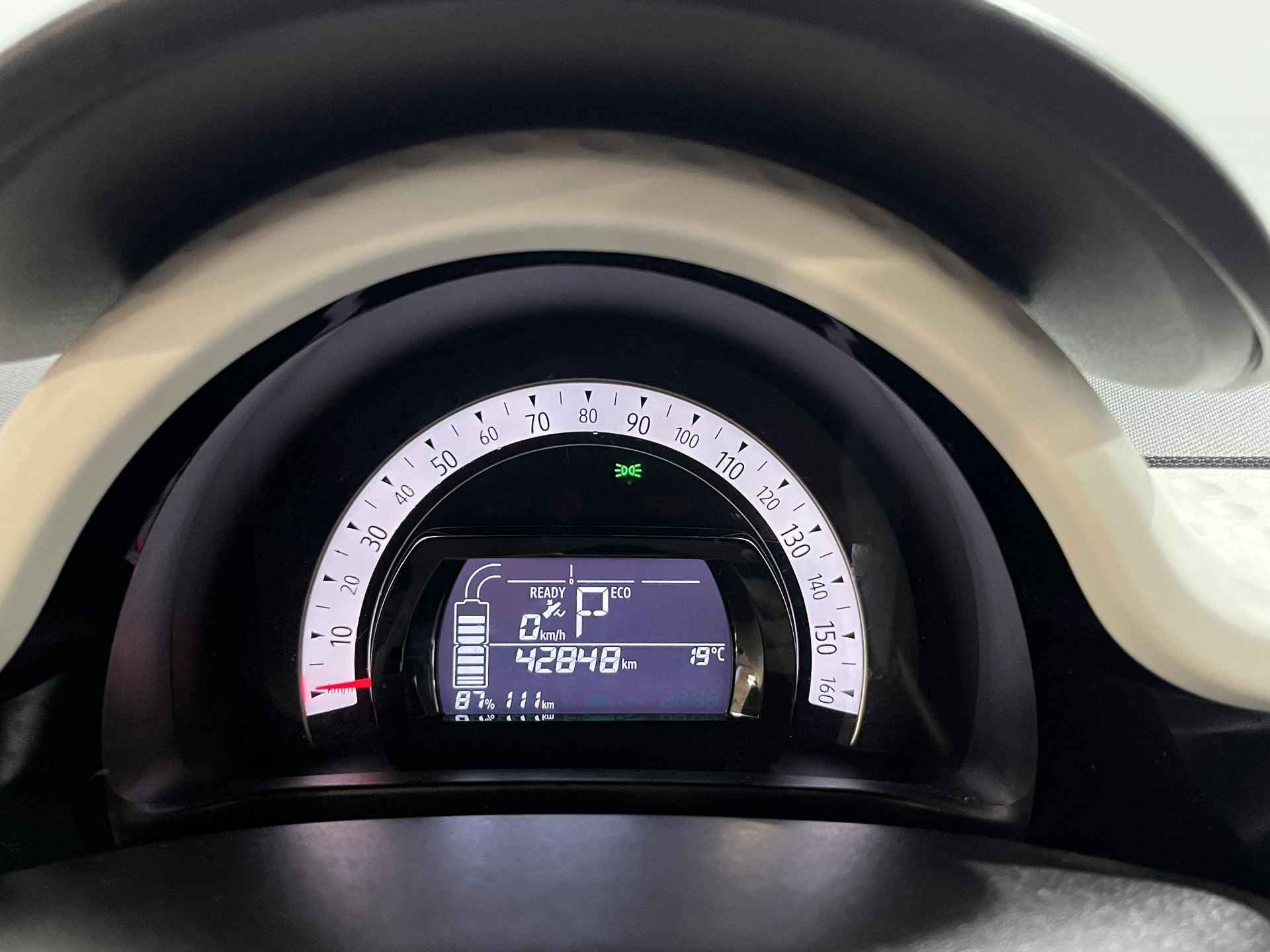 Renault Twingo Z.E. R80 Collection Automaat | Navi | Climate Control | Licht & Regen Sensor | Apple CarPlay/Android Auto | Elektrische Ramen & Spiegels | - 21/31