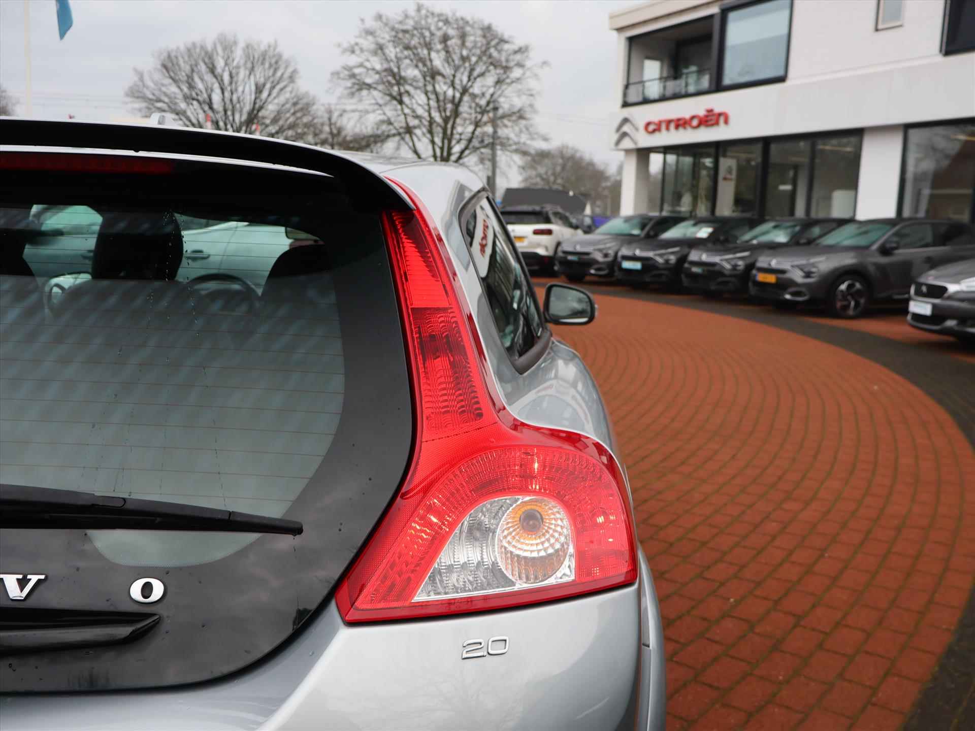 Volvo C30 2.0 145PK R-Edition, Rijklaarprijs | Lichtmetalen wielen | Leder - 8/61