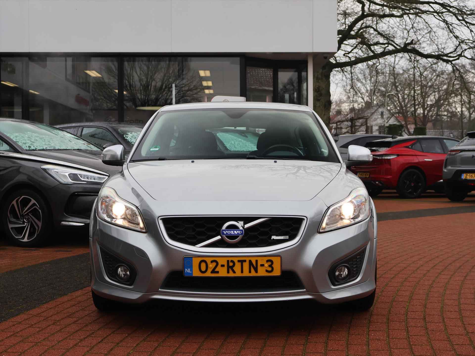 Volvo C30 2.0 145PK R-Edition, Rijklaarprijs | Lichtmetalen wielen | Leder - 46/61