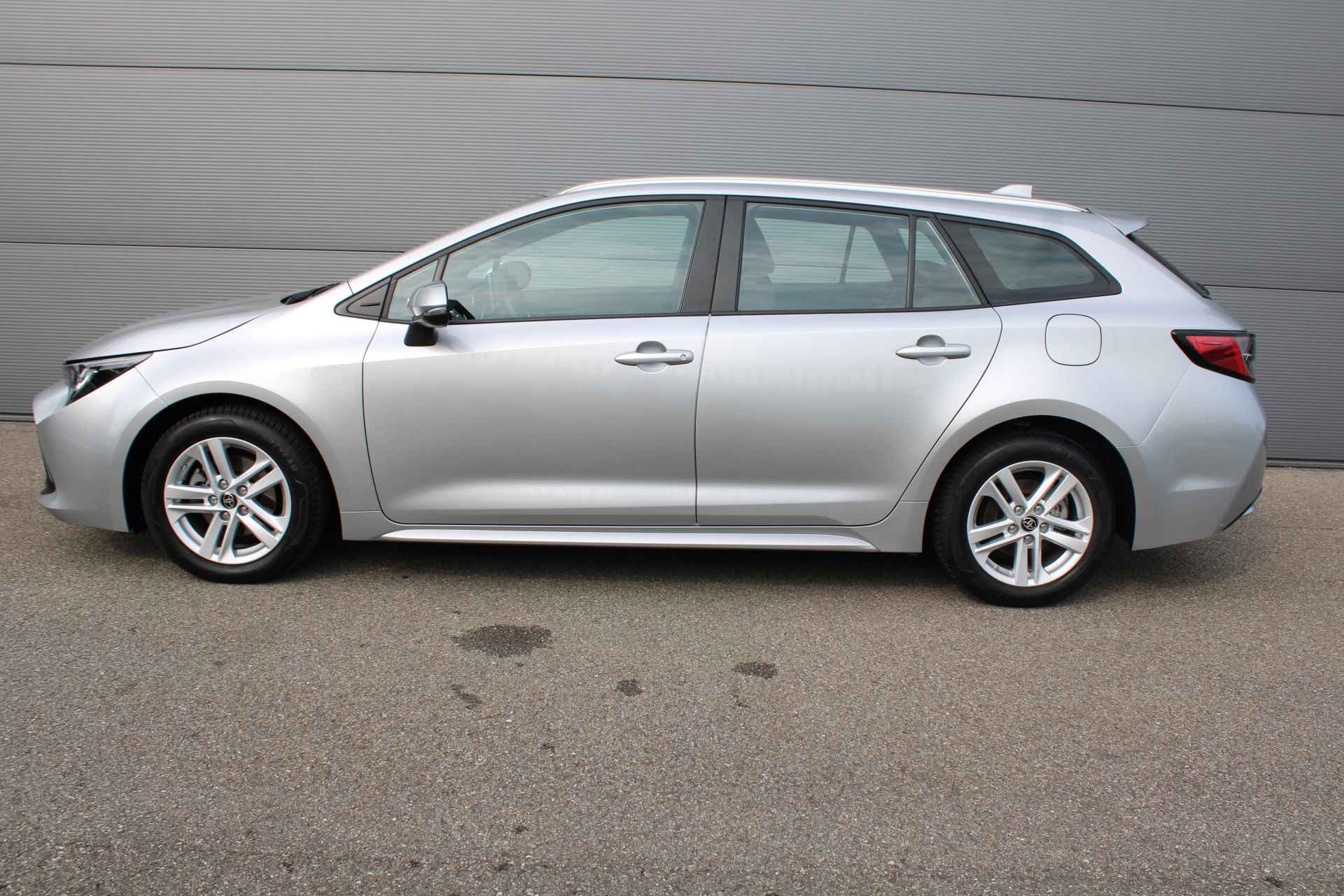 Toyota Corolla Active Touring Sport 1.8 Hybrid | CARPLAY | HYBRIDE | AUTOMAAT | - 8/30