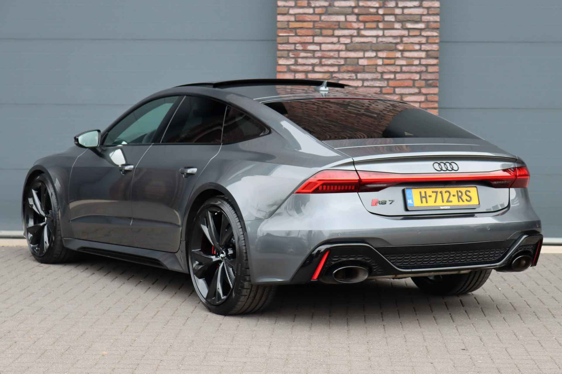 Audi A7 Sportback 4.0 TFSI RS 7 Quattro Aut8 | Vierwielbesturing | Keramisch | Adaptive Cruise Control | HUD | Bang&Olufsen | Stoelventilatie | Nappa Leder | Assistentiepakket City/Tour | Matrix-LED | Soft-Close | - 6/47