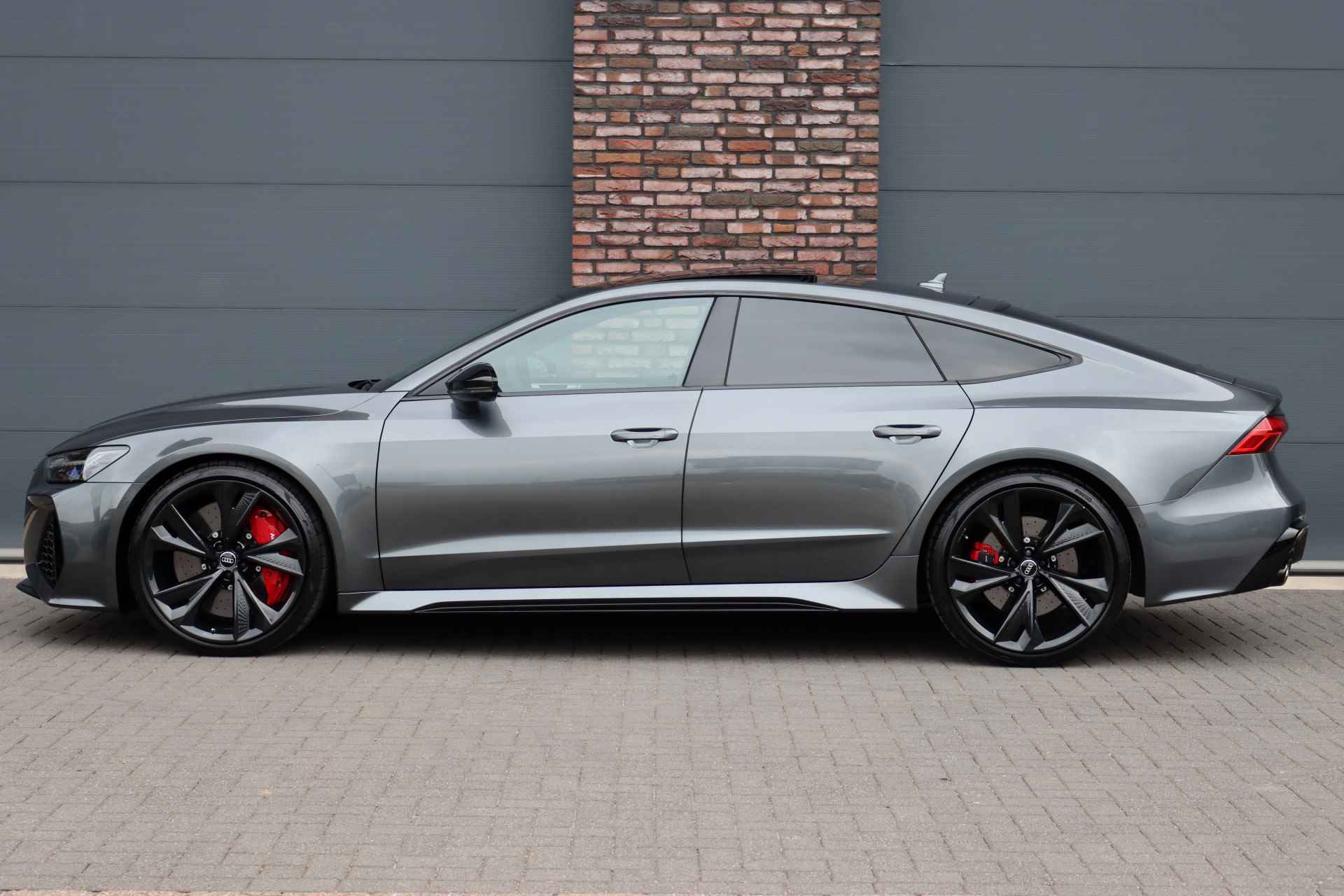 Audi A7 Sportback 4.0 TFSI RS 7 Quattro Aut8 | Vierwielbesturing | Keramisch | Adaptive Cruise Control | HUD | Bang&Olufsen | Stoelventilatie | Nappa Leder | Assistentiepakket City/Tour | Matrix-LED | Soft-Close | - 10/47