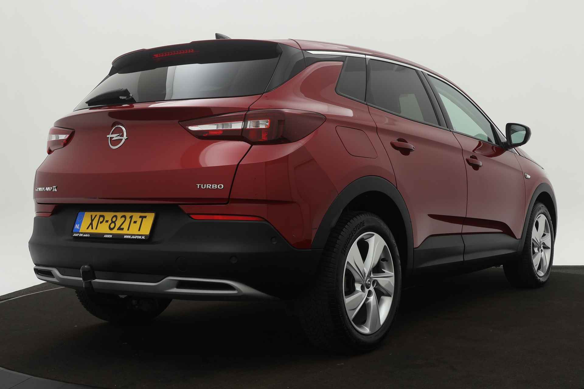 Opel Grandland X BWJ 2019 1.2 131 PK Turbo Business Executive AUTOMAAT / TREKHAAK / DAB+ / KEYLESS / PRIV.GLASS / PDC / NAVI / CLIMA / CRUISE / DODEHOEK DETECTIE / APPLE CARPLAY-ANDROID AUTO / PRIV.GLASS - 3/29