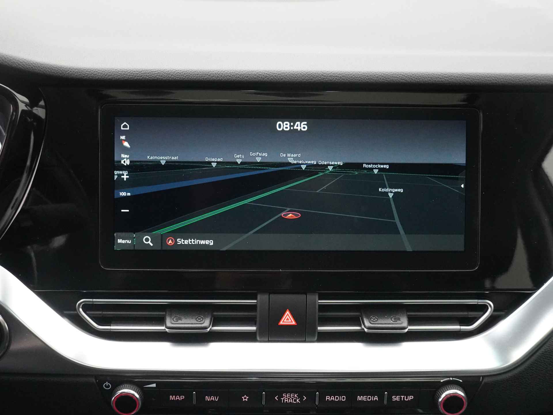 Kia e-Niro DynamicPlusLine 64 kWh - Adaptief Cruise Control - Climate Control - Navigatie - Apple/Android Carplay - Fabrieksgarantie Tot 2028 - 25/45