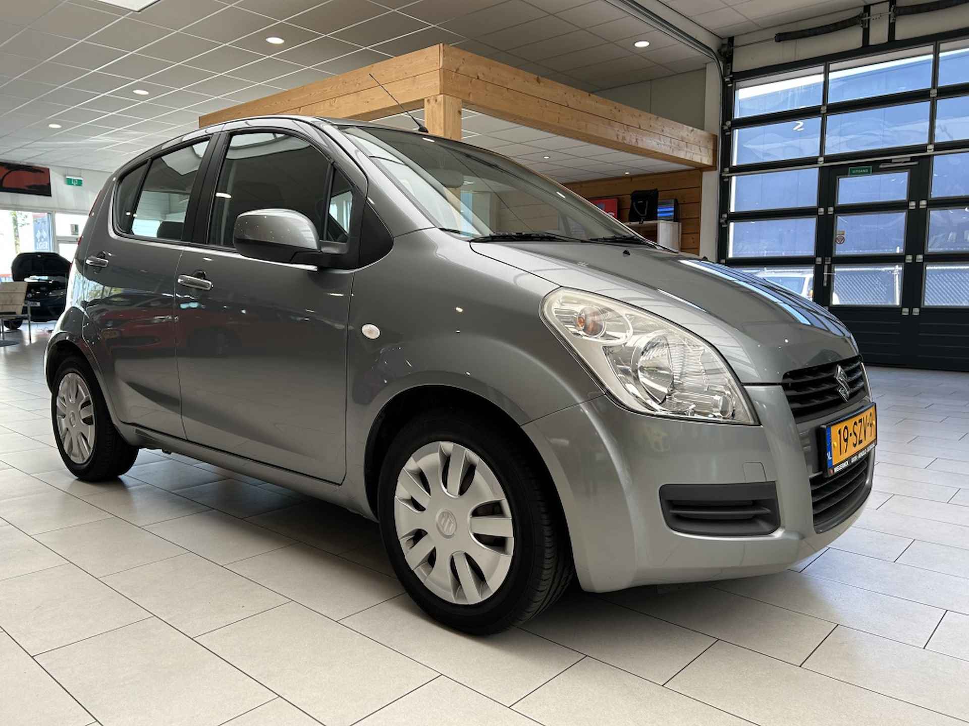 Suzuki Splash 1.0 VVT Comfort [ HOGE ZIT I AIRCO I LAGE KM STAND] - 11/30