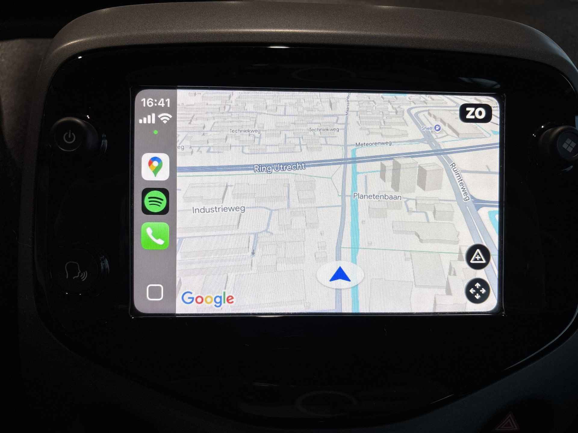 Toyota Aygo 1.0 VVT-i x-play Apple Carplay Android Auto,Camera, Stoel in hoogte te verstellen - 3/42