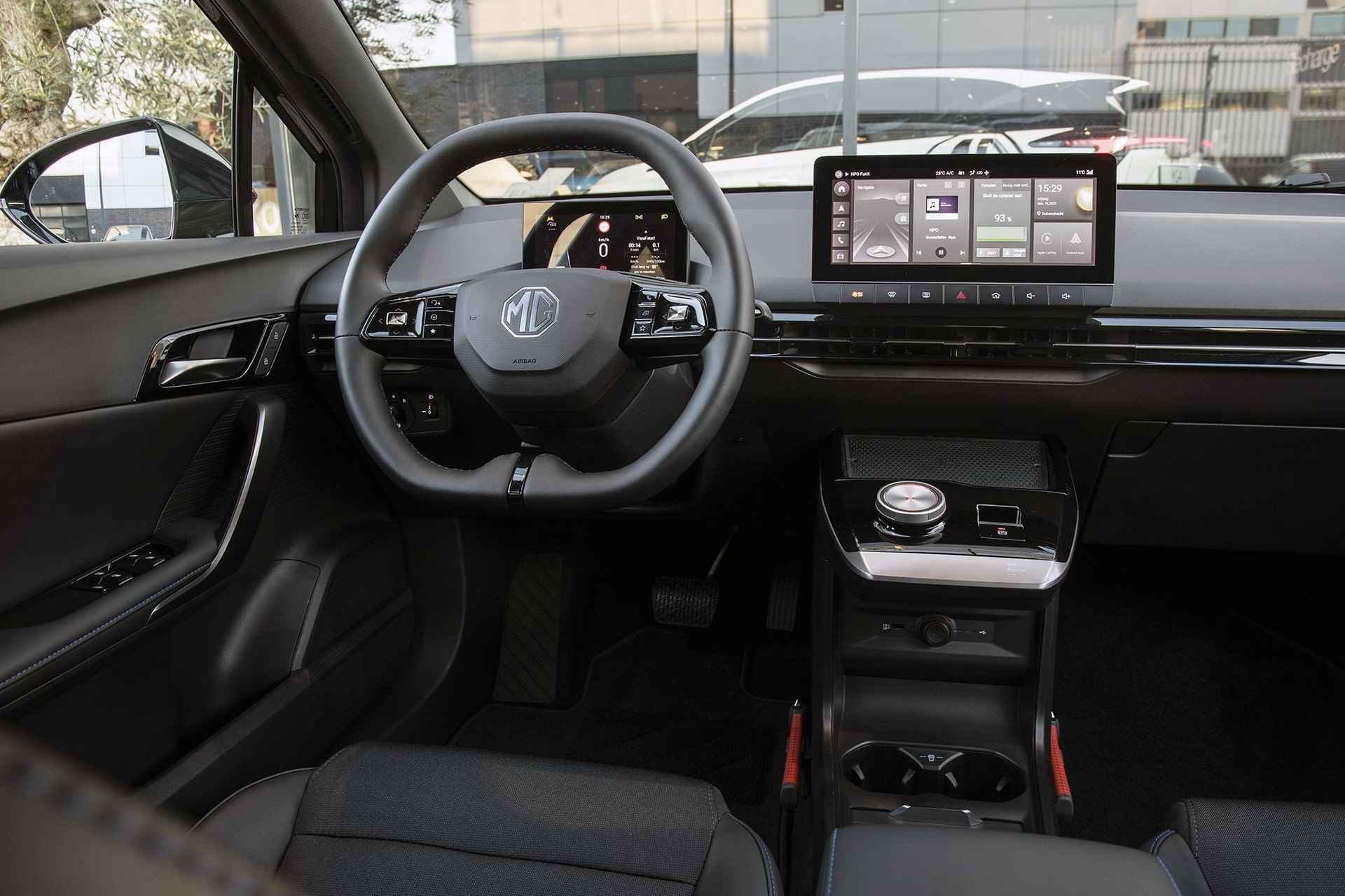 MG MG4 Luxury 64 kWh | 435 km WLTP | 7 jaar garantie / 150.000 km | Nu €3.000,-- Power Deal - 6/7