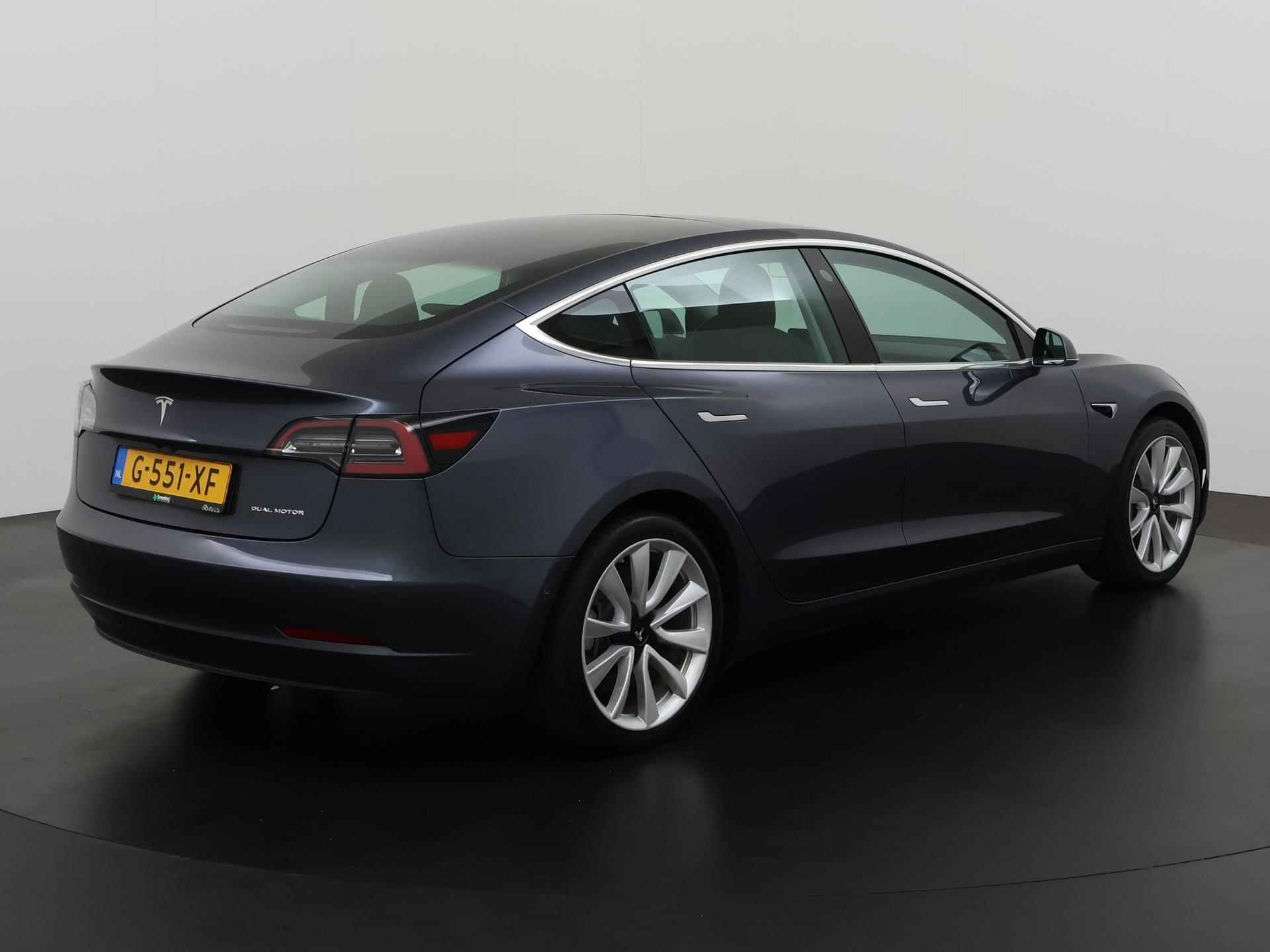 Tesla Model 3 Long Range Dual AWD | 1e eigenaar | Camera | Adapt.cruise | Premium audio |  Zondag Open! - 4/45