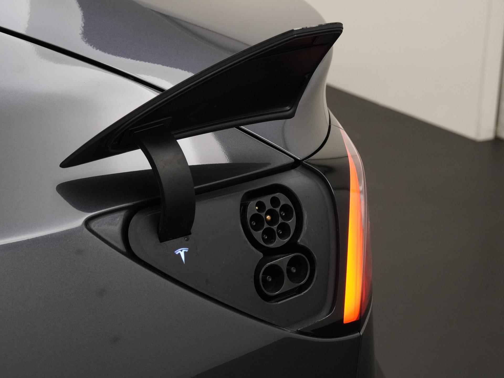 Tesla Model 3 Long Range Dual AWD | 1e eigenaar | Camera | Adapt.cruise | Premium audio |  Zondag Open! - 24/45