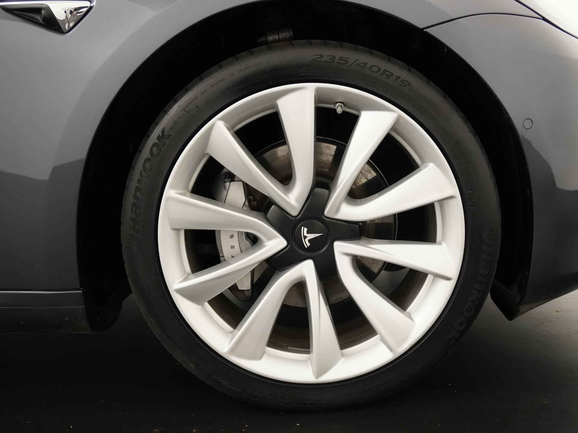 Tesla Model 3 Long Range Dual AWD | 1e eigenaar | Camera | Adapt.cruise | Premium audio |  Zondag Open! - 31/45