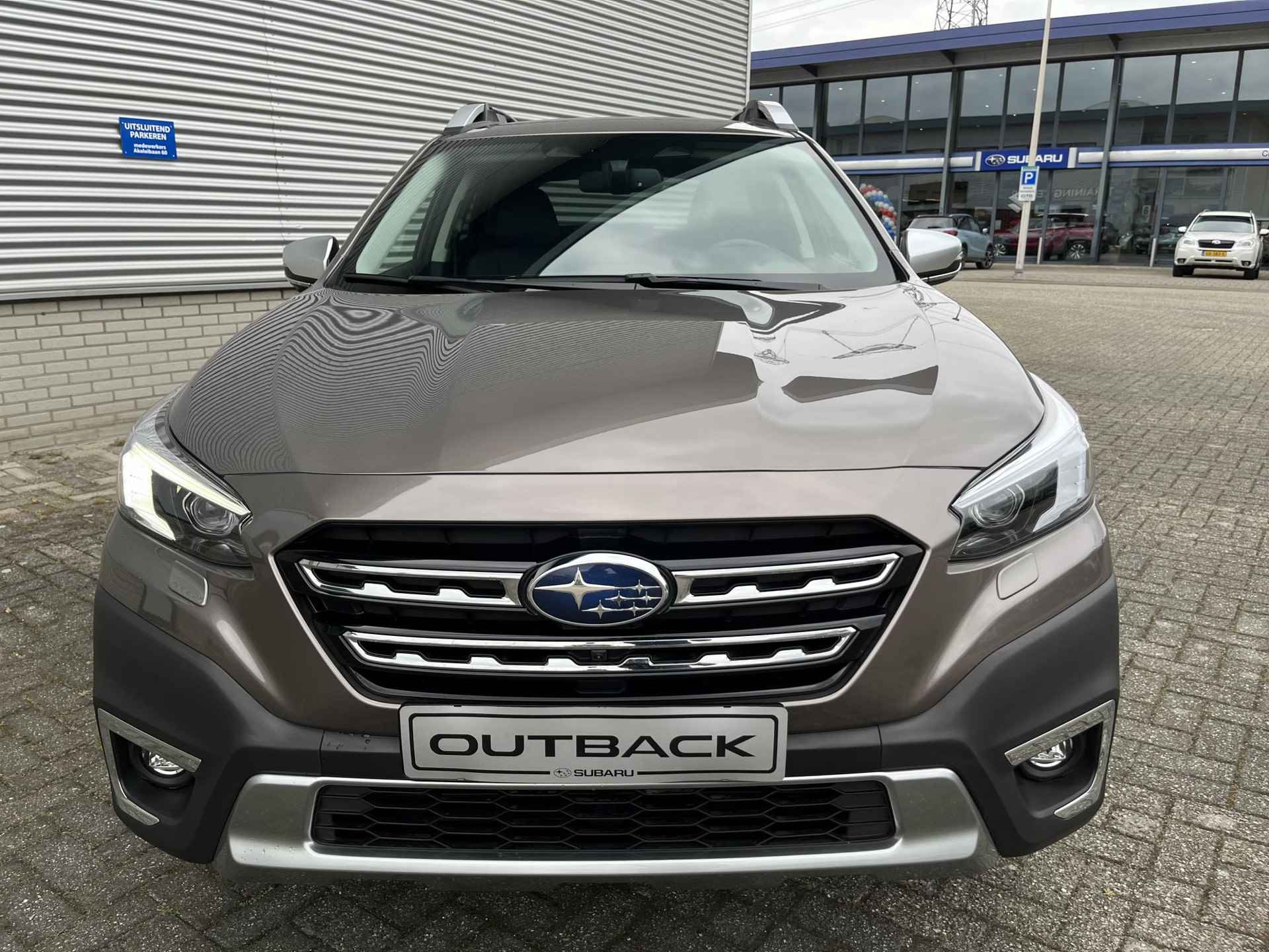 Subaru Outback 2.5i Premium CVT AWD  | Open dak | Lederen interieur | Navigatie - 2/25