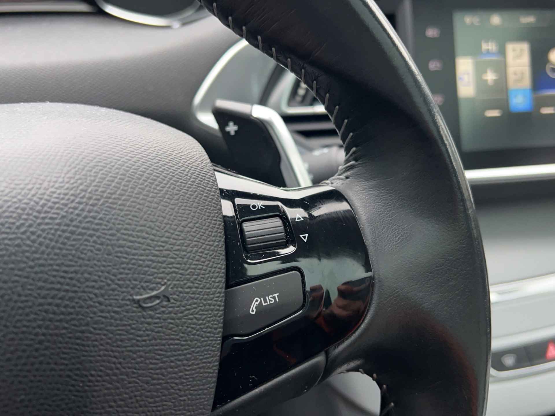 Peugeot 308 SW 1.2 e-THP Allure | panodak | leder | Denon audio | camera! - 28/41