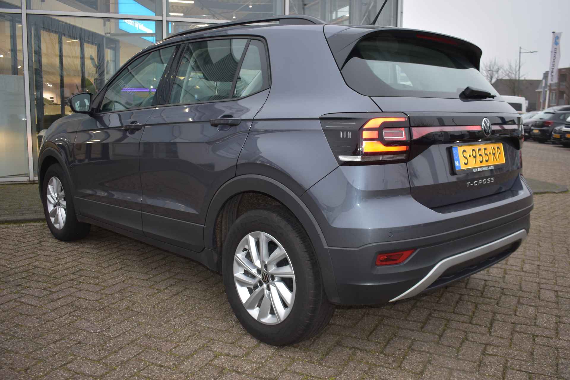 Volkswagen T-Cross 1.0 TSI Life | APP CONNECT | LED | ADAPT. CRUISE - 5/36