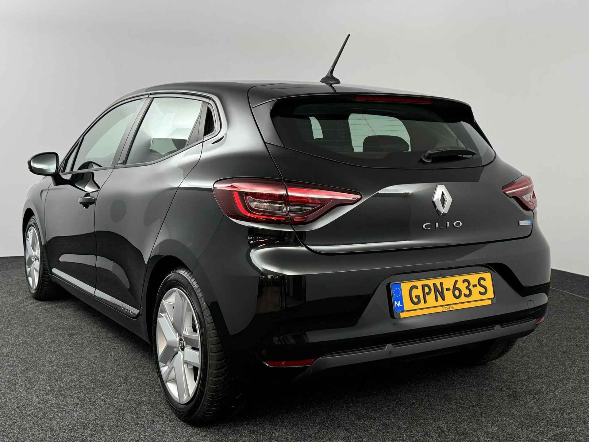 Renault Clio 1.6 E-Tech Hybrid 140 Zen | Navigatie | Parkeersensoren - 7/46