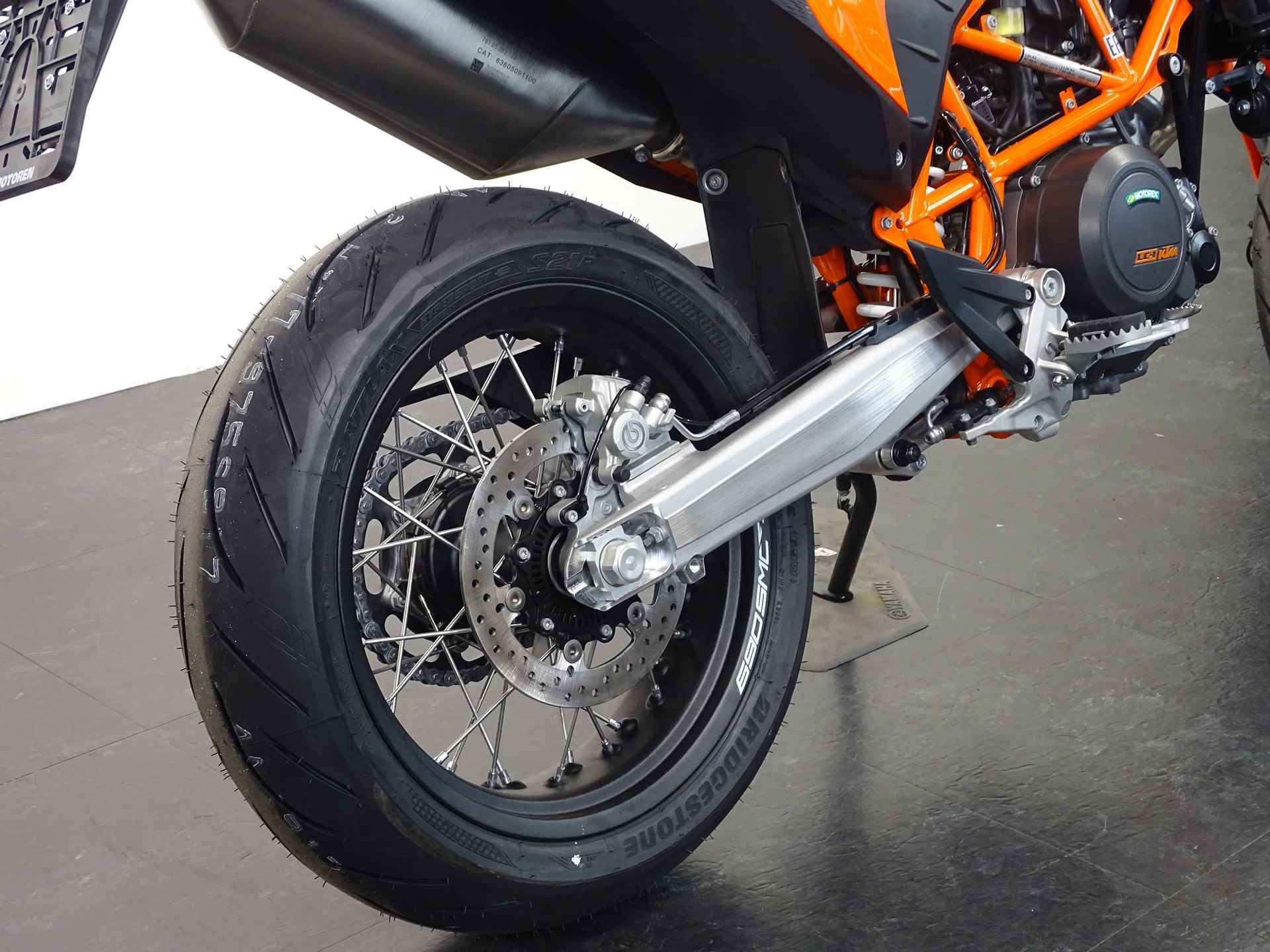 KTM 690 SMC R - 6/11