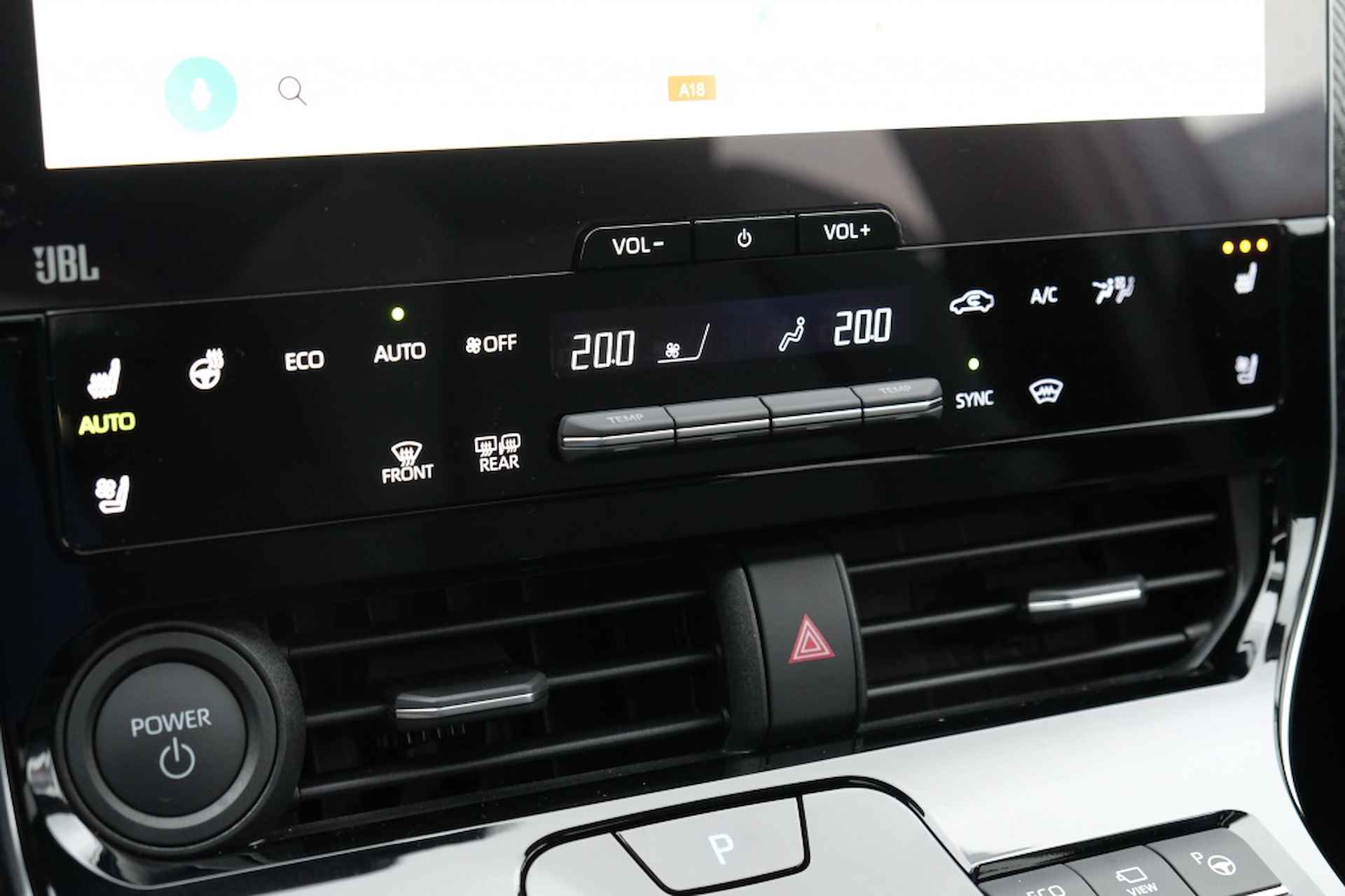 Toyota bZ4X Premium 71 kWh (3-fasen | Bi-Tone | Panoramadak | Full Options | - 27/40