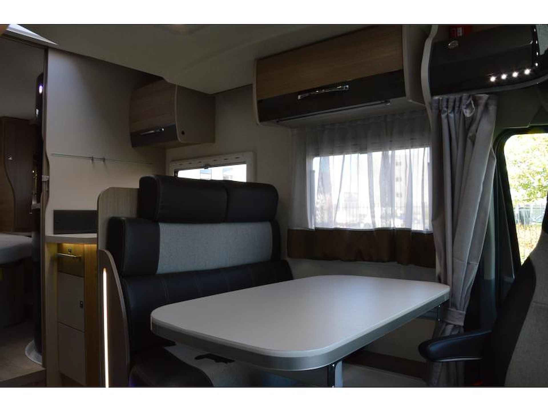 Chausson Flash 718 xlb Queensbed - 12/22