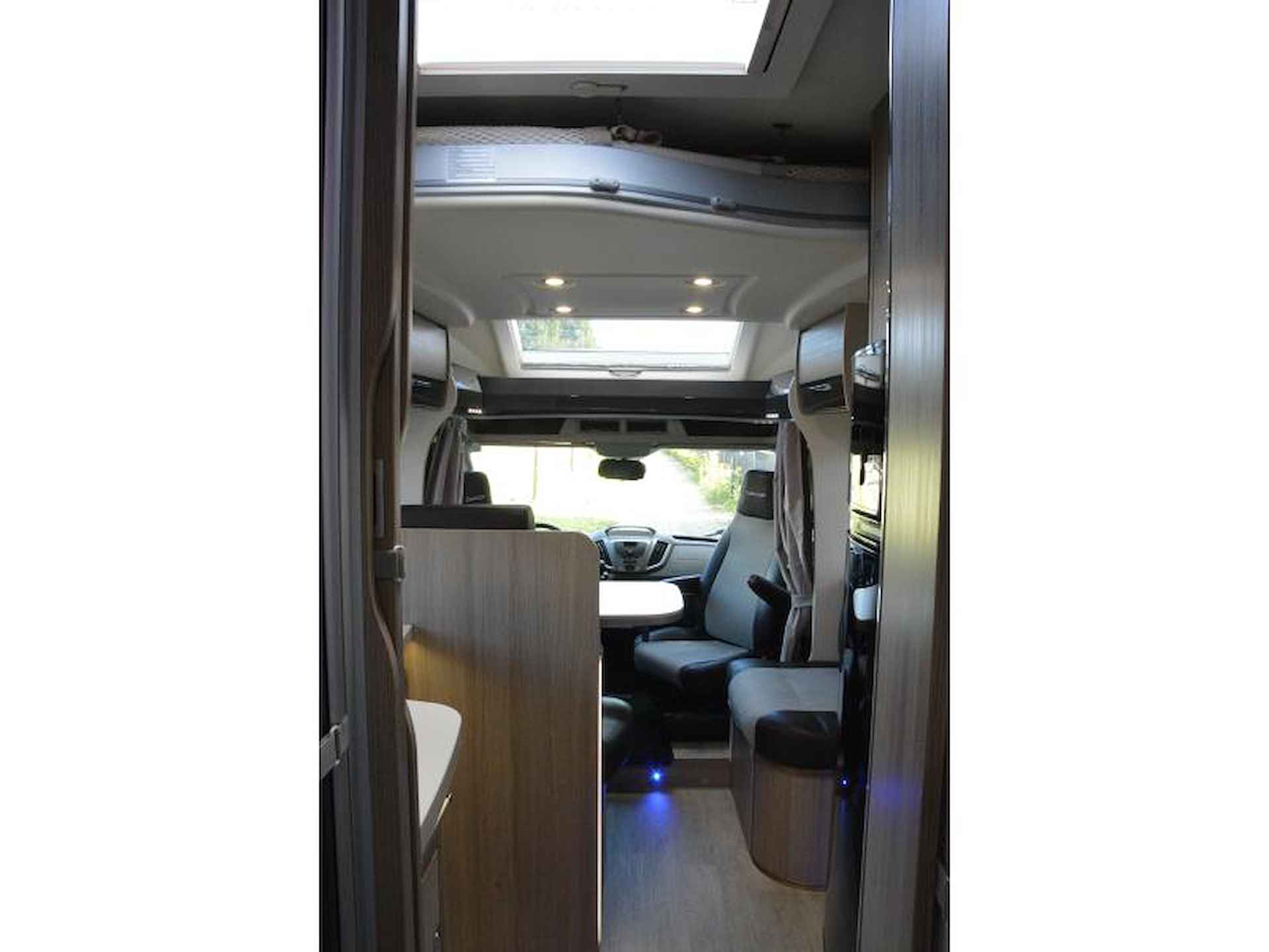 Chausson Flash 718 xlb Queensbed - 16/22