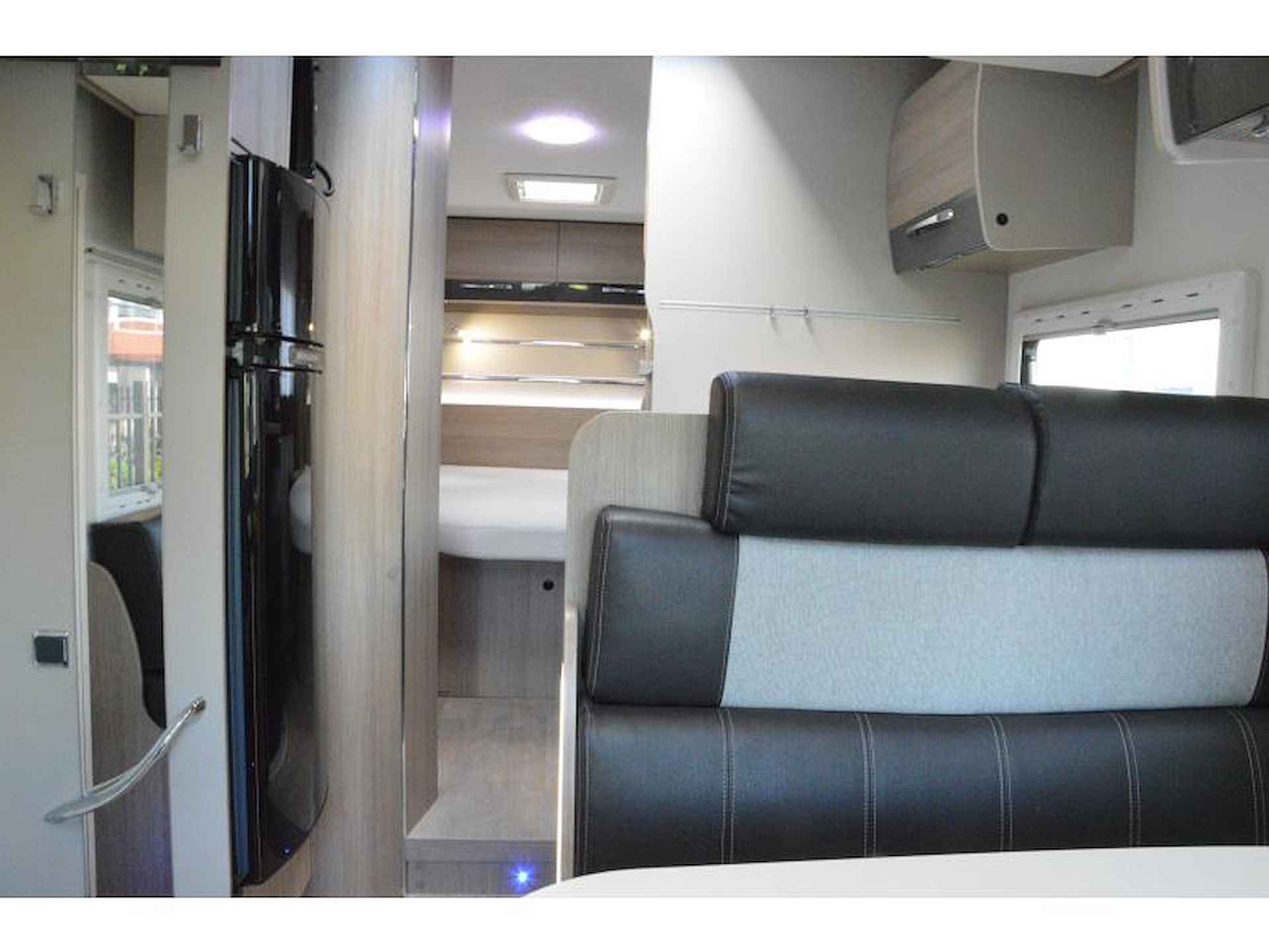 Chausson Flash 718 xlb Queensbed - 22/22