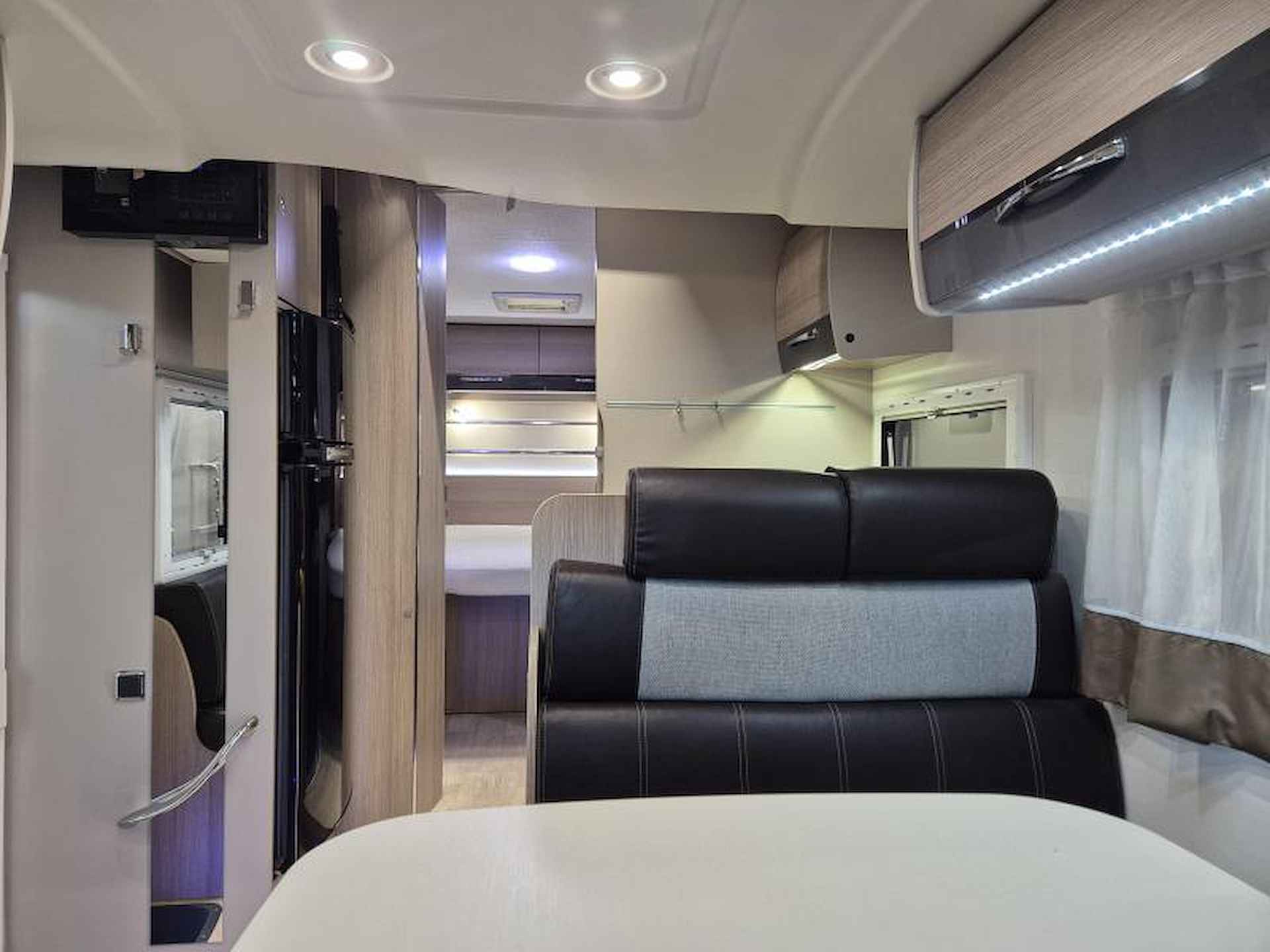 Chausson Flash 718 XLB Queensbed - 13/21