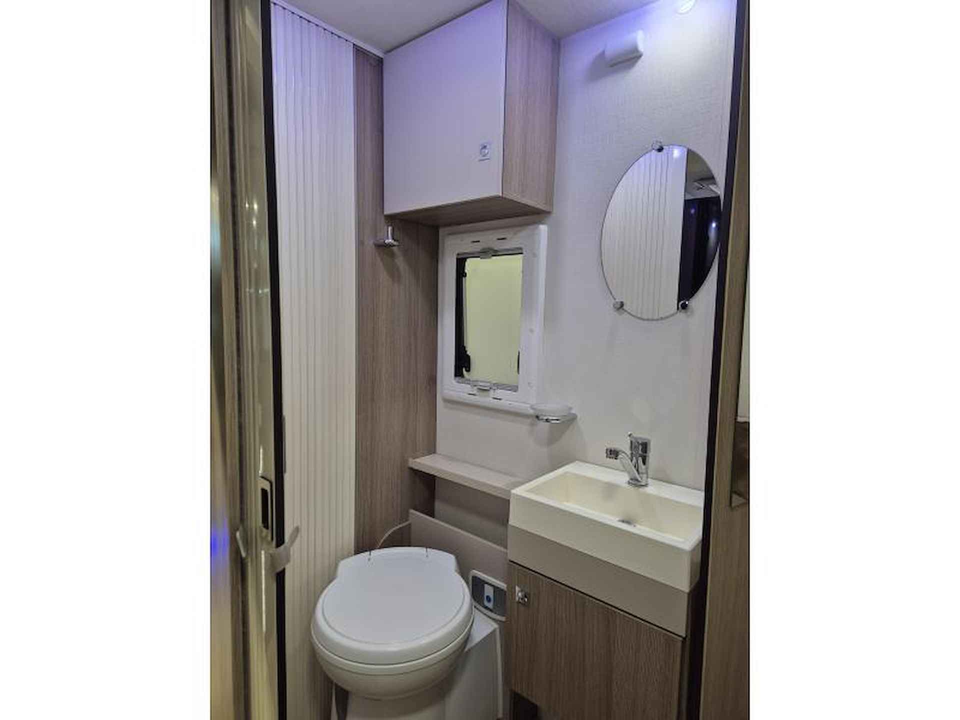 Chausson Flash 718 XLB Queensbed - 16/21