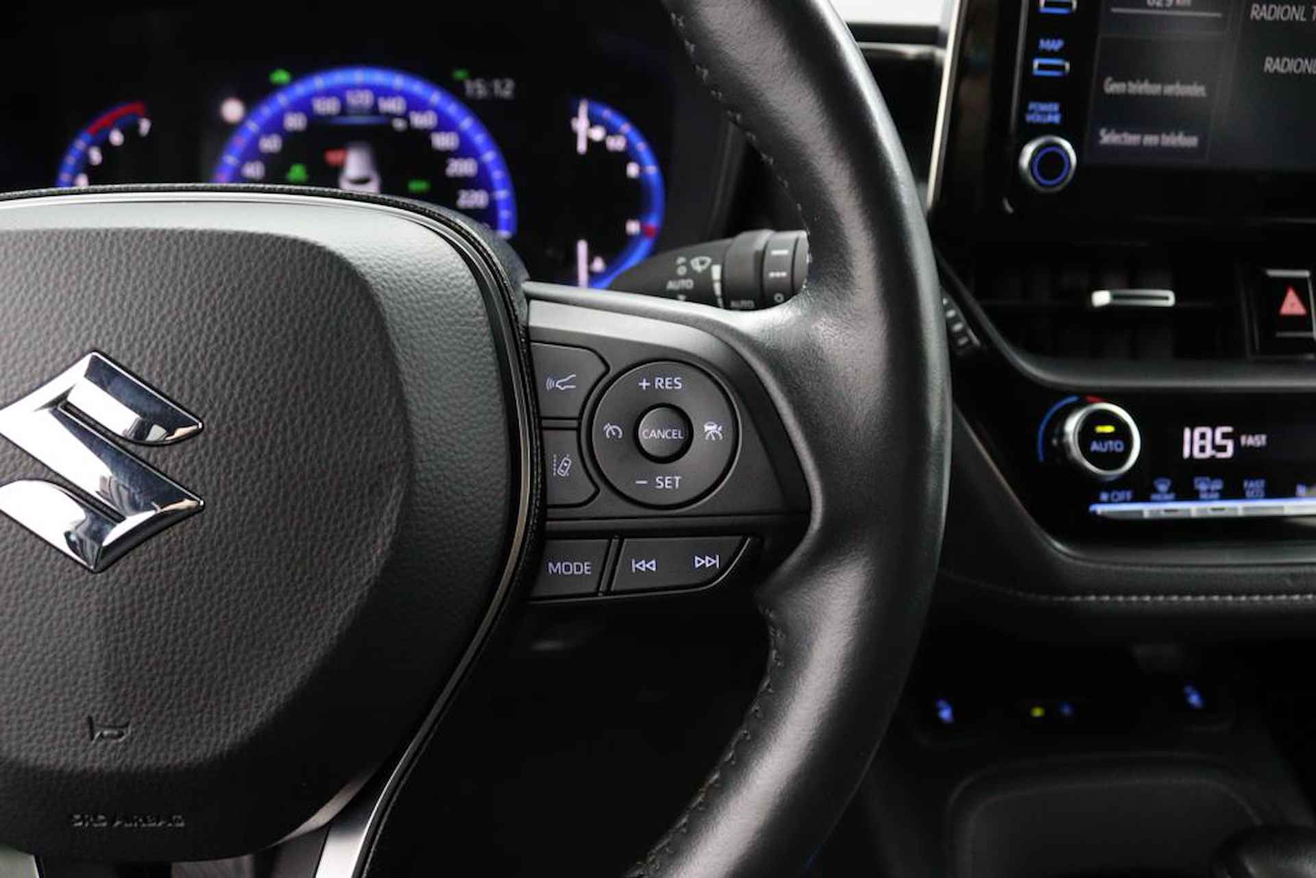 Suzuki Swace 1.8 Hybrid Style | Stuurwielverwarming | Stoelverwarming | Apple Carplay & Android Auto | Automatisch inparkeren | Keyless Entry | - 20/50