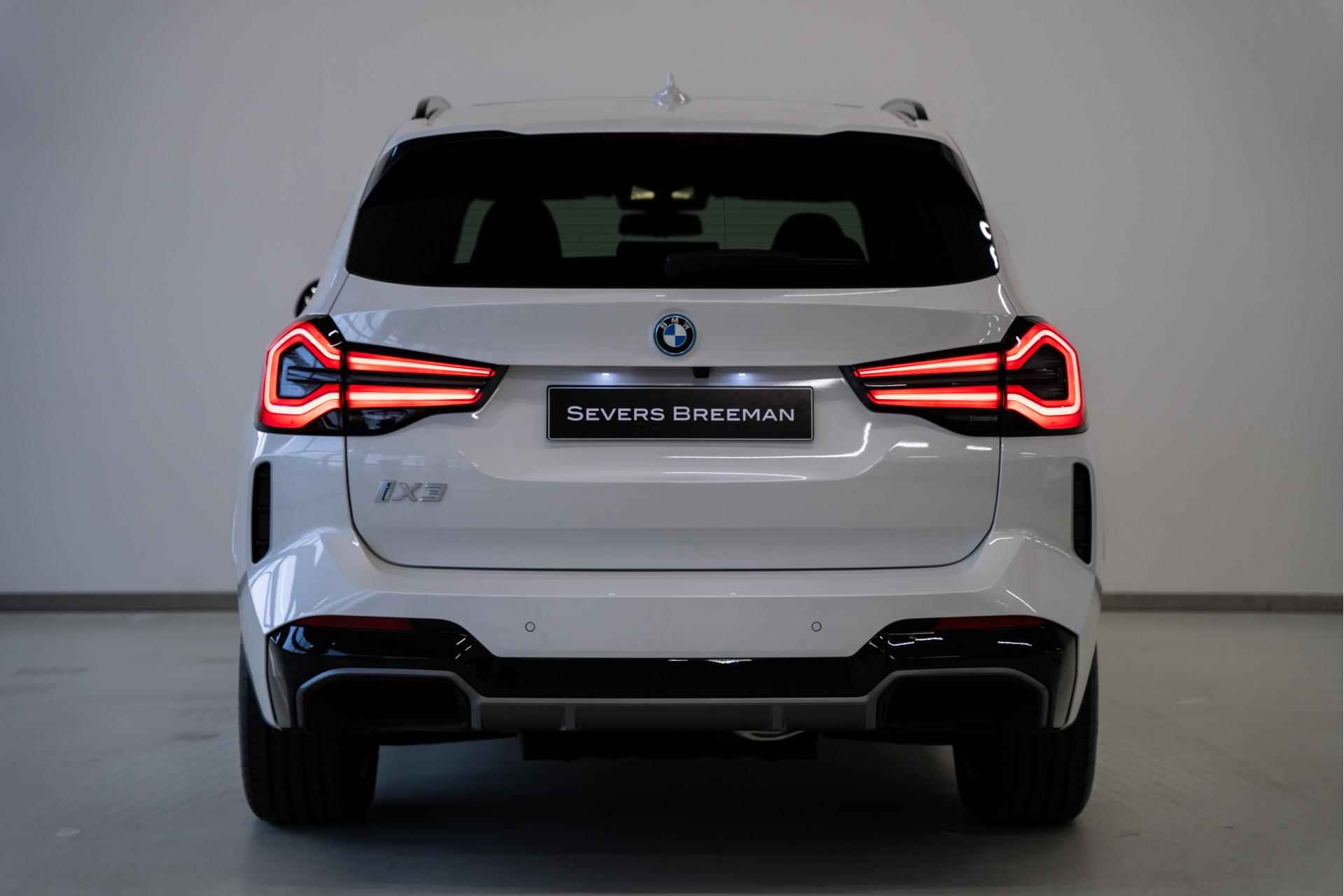 BMW iX3 Executive M Sportpakket Shadow Line - 8/28