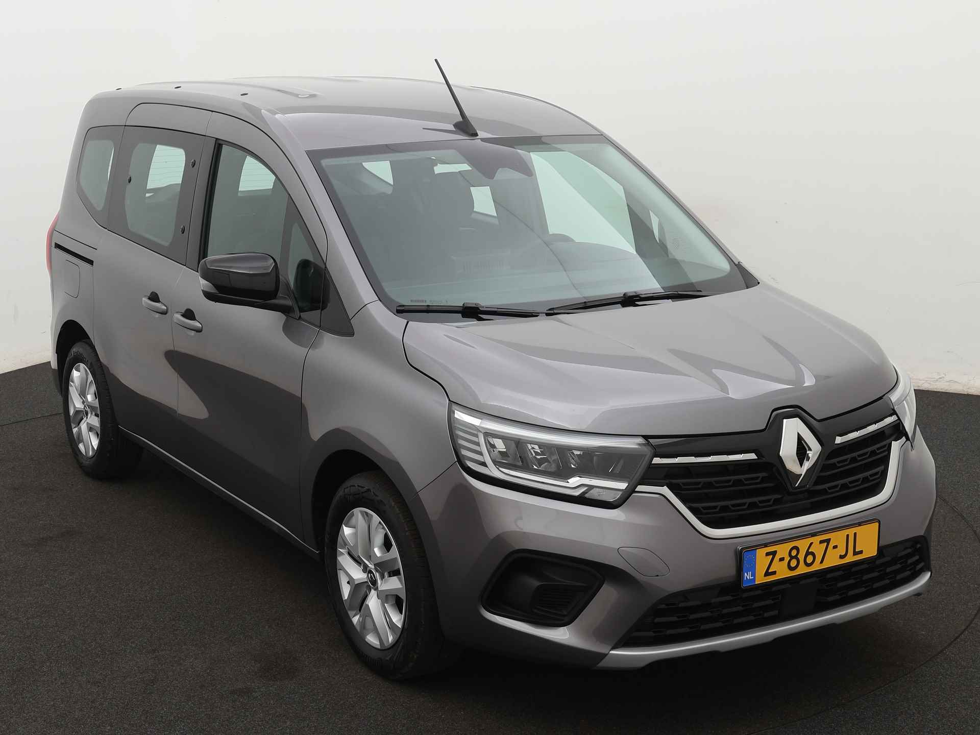 Renault Kangoo Family TCE 130 EDC Equilibre Ingepland voor nieuwe bodemverlaging t.b.v. rolstoelvervoer (Prijs incl. bodemverlaging) - 25/40