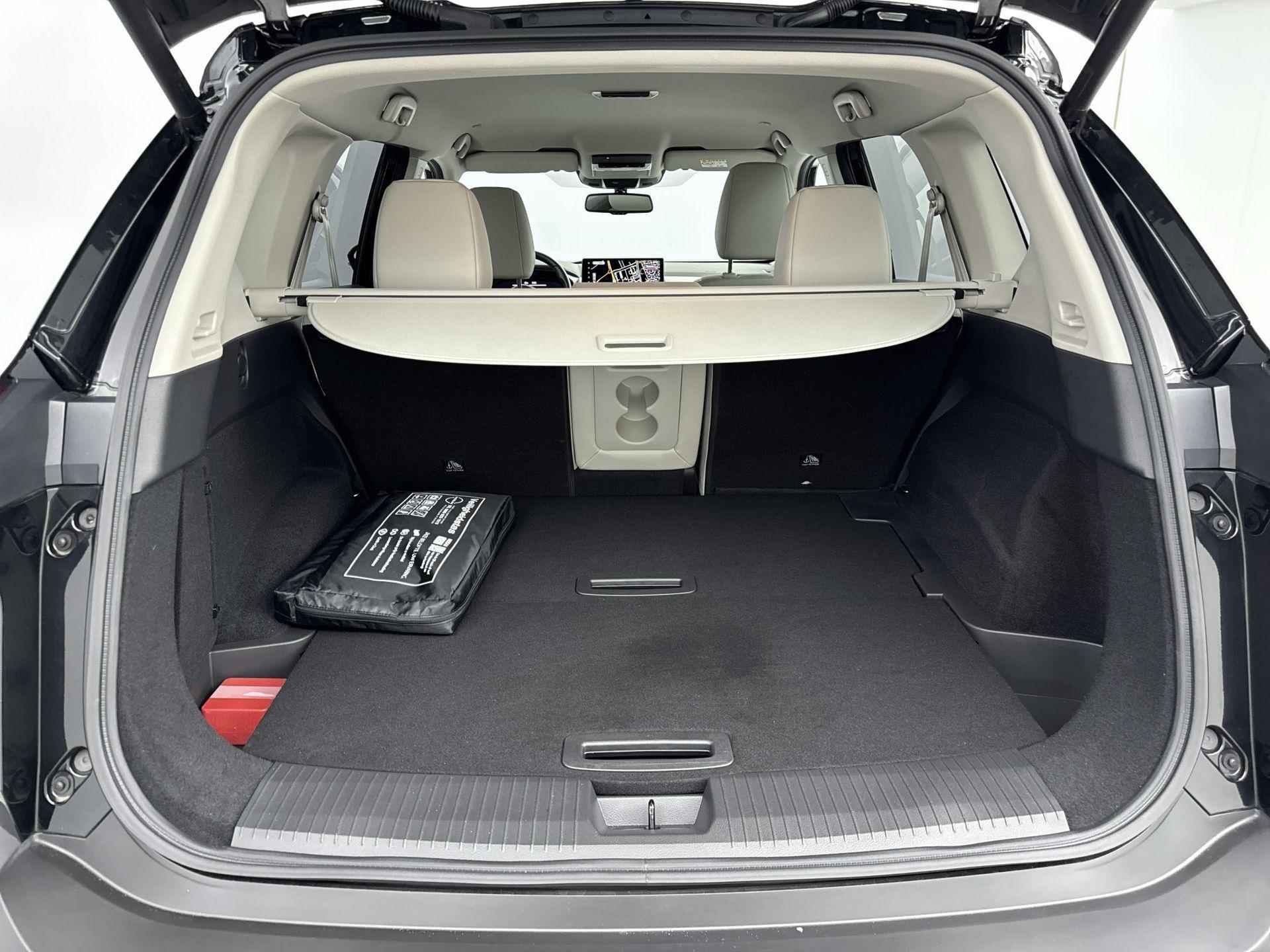 Nissan X-Trail 1.5 e-Power Tekna Automaat | Navigatie | Apple CarPlay & Android Auto | Half stof/leder interieur (lichtgrijs) | 1e Eigenaar | NL auto - 12/28