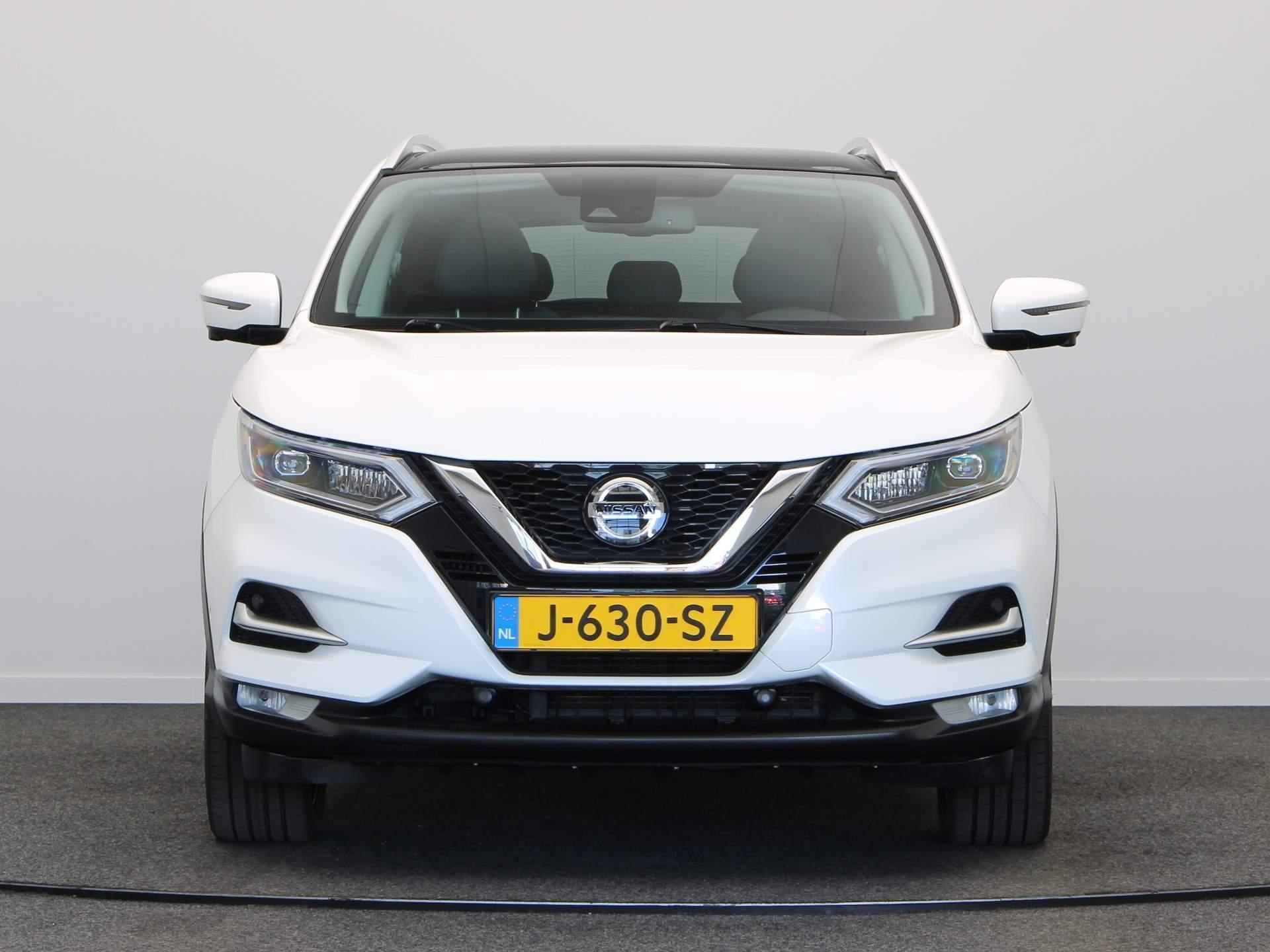 Nissan Qashqai 140pk DIG-T Tekna | Trekhaak | Panoramadak | Half lederen bekleding | 360 graden camera | Adaptive cruise control | Navigatie | Stoelverwarming | - 5/52