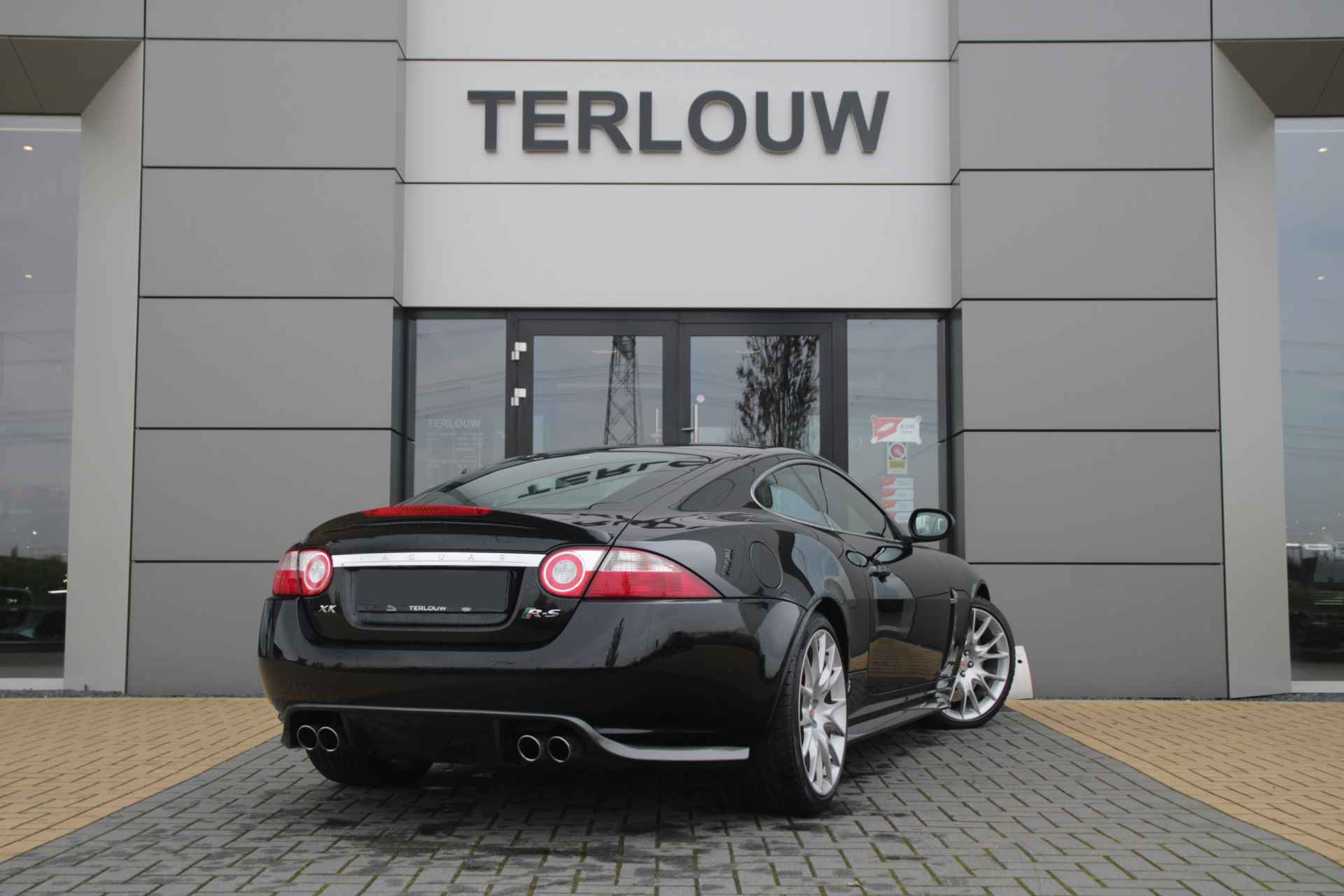 Jaguar XKR-S 4.2 V8 Coupé - 4/28