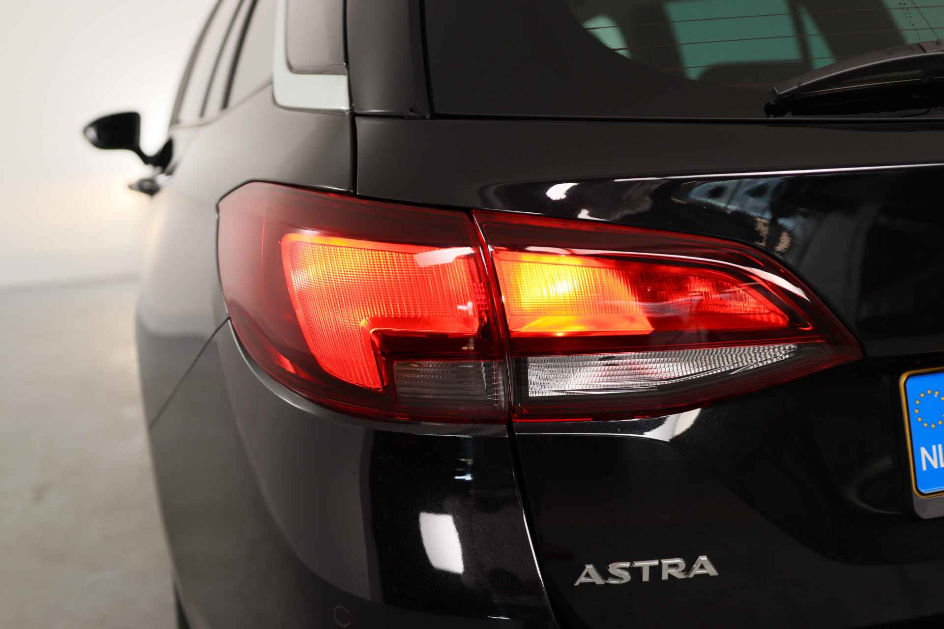 Opel Astra Sports Tourer 1.0 Turbo 120 Jaar Edition | 1e Eigenaar! | Navi | Clima | Cruise Control | Parkeersensoren V+A | 16'' Lichtmetale - 23/35