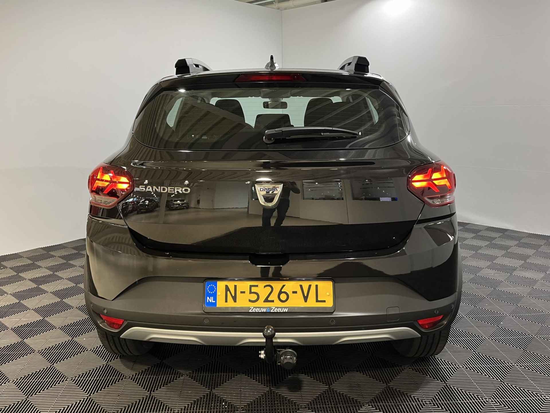 Dacia Sandero 1.0 - 100PK TCe Bi-Fuel Expression | 1e eigenaar | Trekhaak | Apple CarPlay/Android Auto | Full LED | Camera | Cruise Control | Parkeersensoren | Climate Control | Licht & Regen Sensor | - 7/29