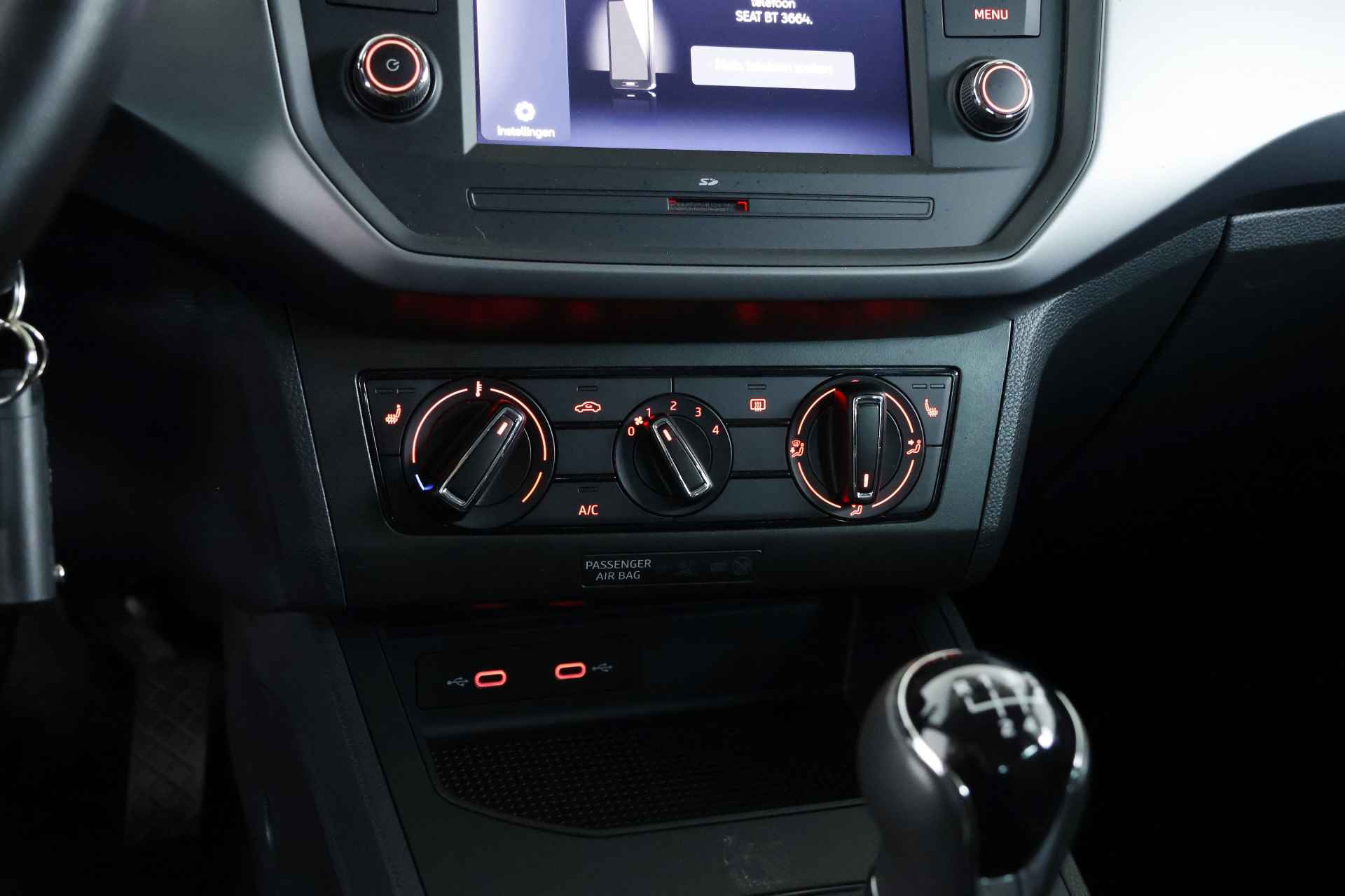SEAT Ibiza 1.0 TSI Style / CarPlay / Airco / DAB+ / ALLSEASON - 15/24