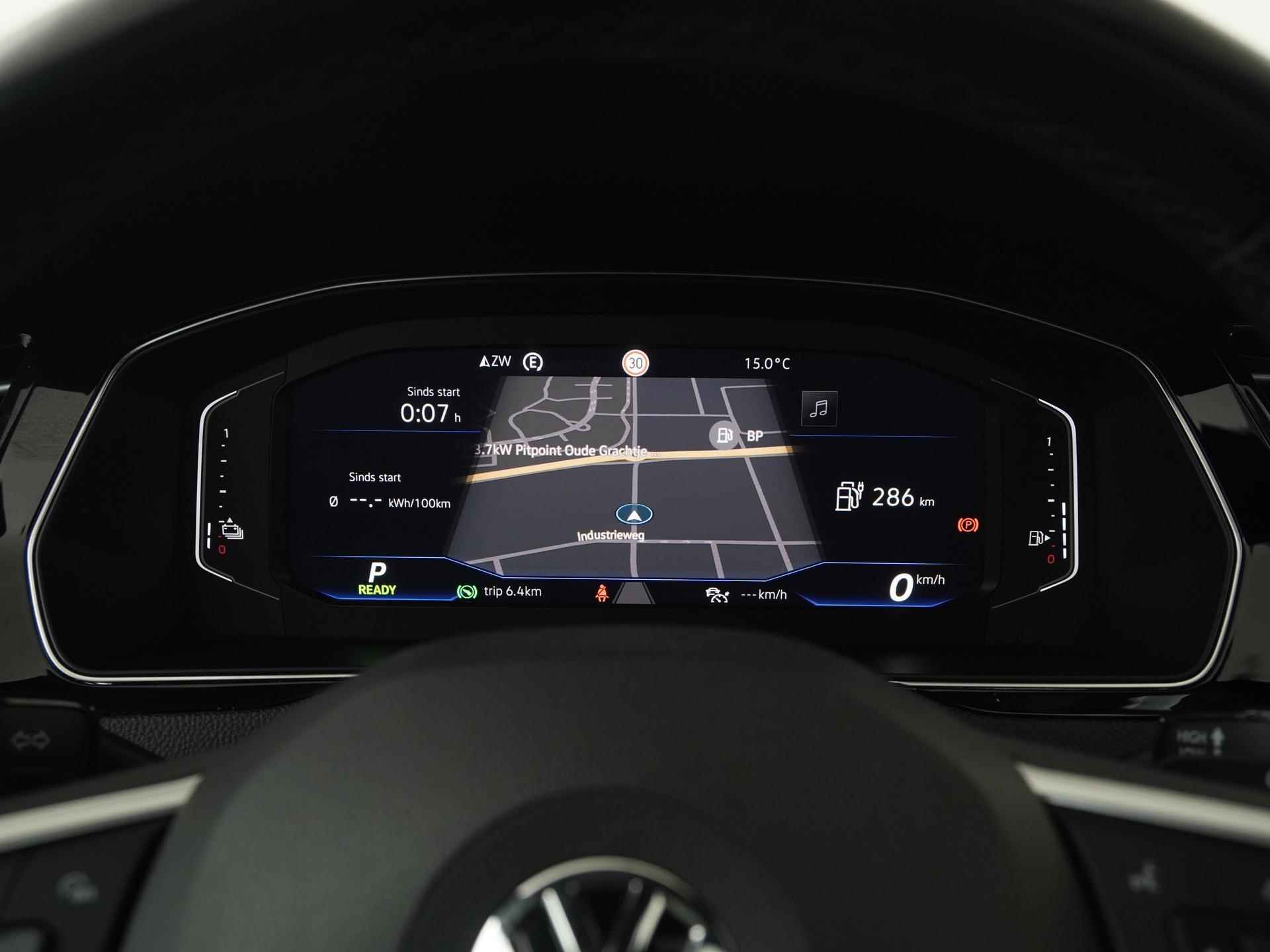 Volkswagen Passat Variant 1.4 TSI PHEV GTE | Panoramadak | Digital Cockpit | Trekhaak | Zondag Open! - 36/42