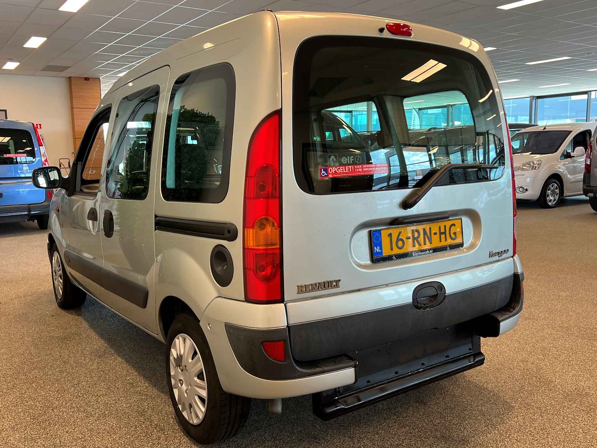 Renault Kangoo Rolstoelauto Automaat (airco) - 6/28