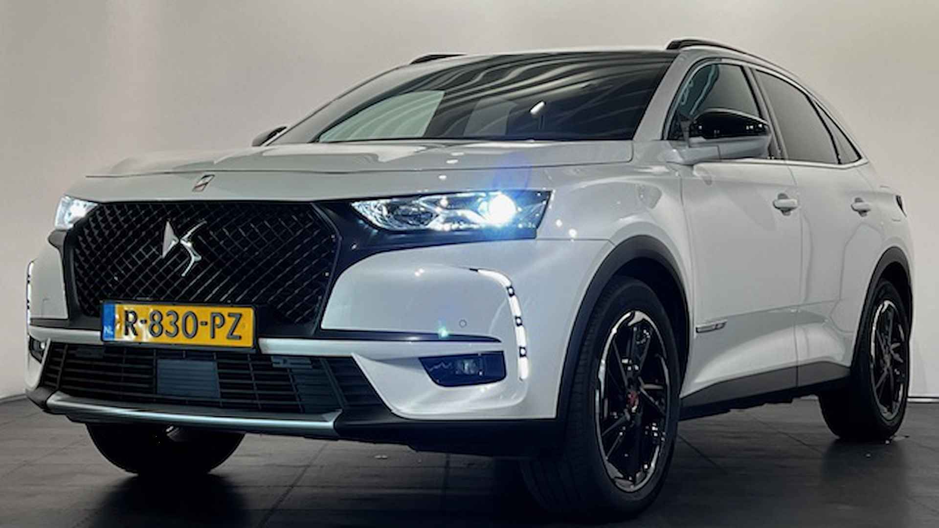 Ds Ds 7 Crossback 1.6 E-TENSE 225pk Aut Performance Line - 3/60