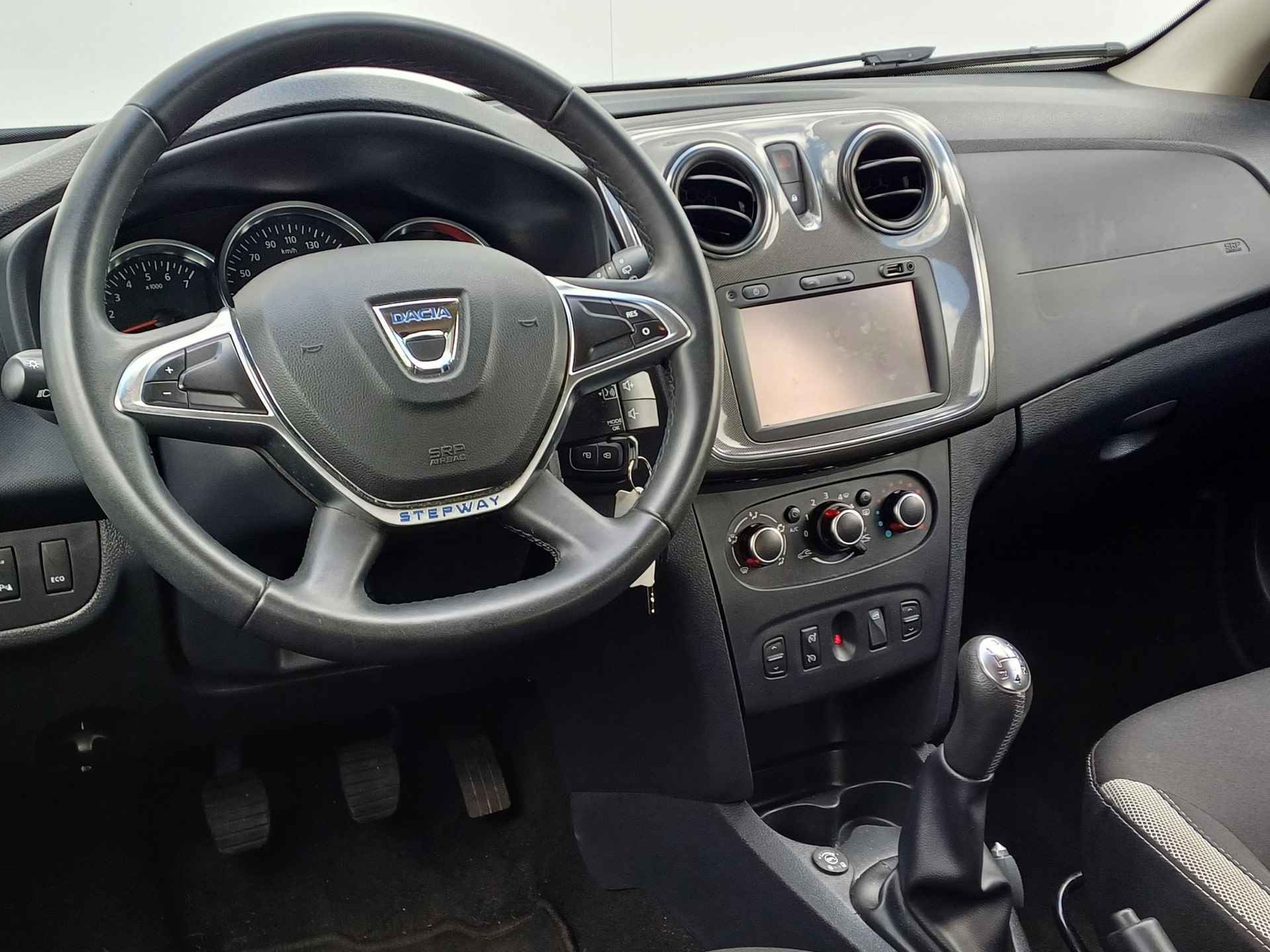 Dacia Sandero 0.9 TCe 90 Bi-Fuel SL Stepway LPG-G3 / Navigatie / Lichtmetalen Velgen / Parkeersensoren + Camera / Airco / Cruise Control - 19/33
