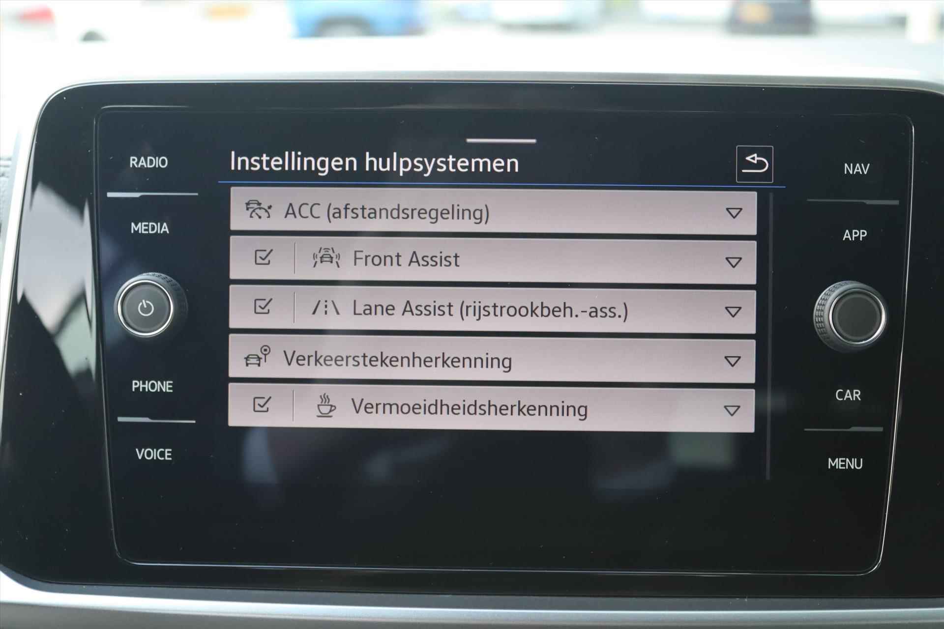 Volkswagen T-Roc Cabrio 1.0TSI 110PK STYLE Navi carplay | Virtual cockpit | Camera | Clima | Adapt.Cruise | Led | Pdc  v+a | DAB | - 34/48