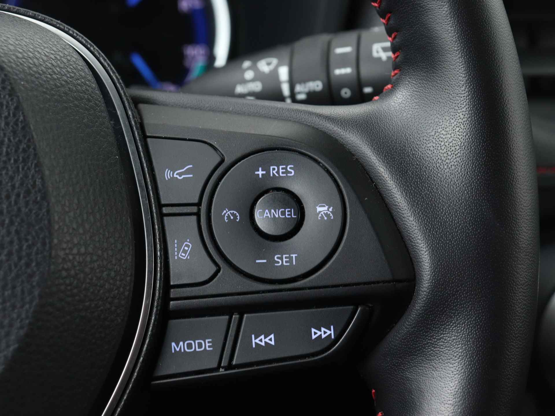Toyota RAV4 2.5 Plug-in Hybrid AWD Bi-Tone Plus Limited | Premium Pack | Winter Pack | JBL | - 26/49