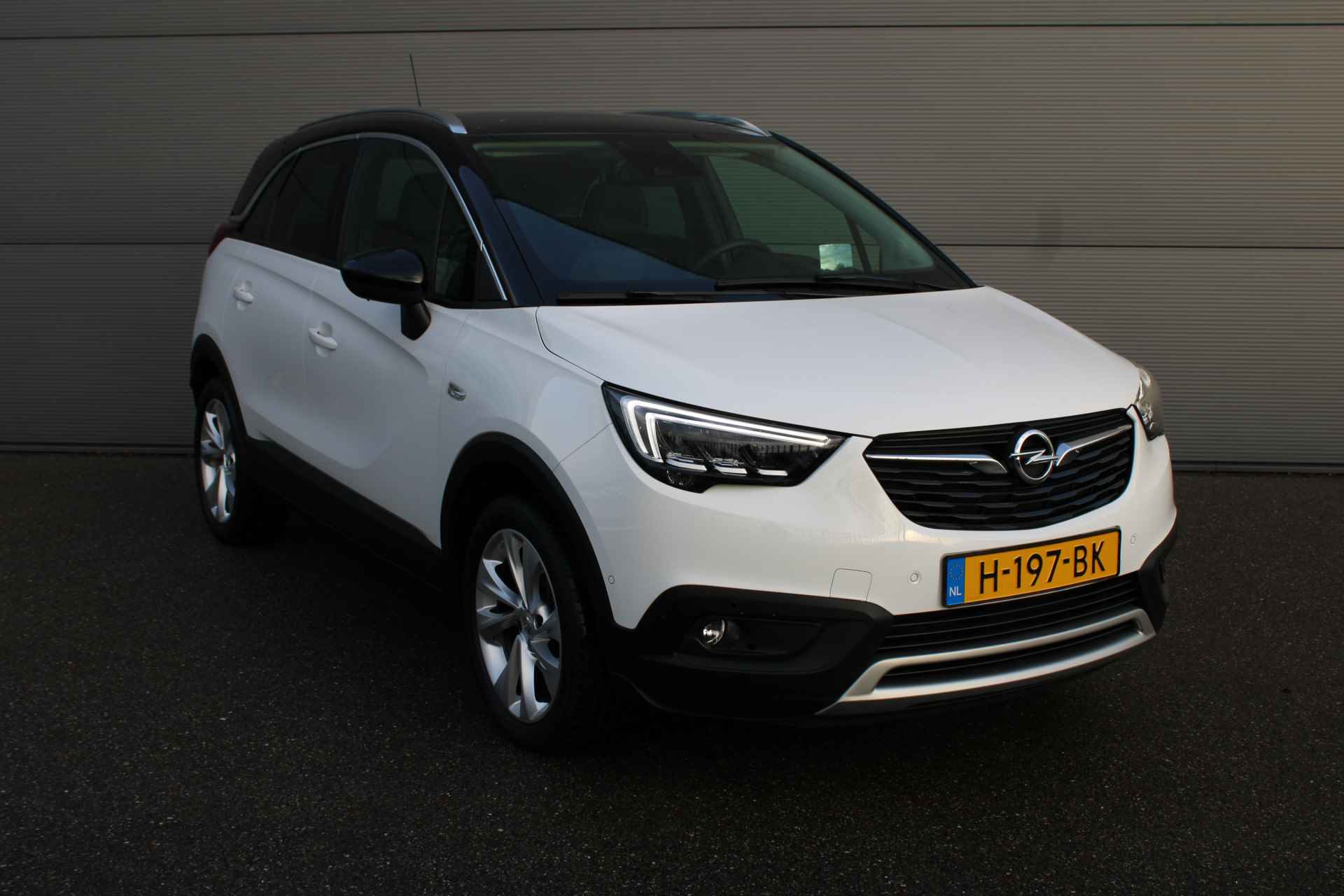 Opel Crossland X 1.2 Turbo Ultimate | NAVI | PANORAMADAK | HEAD-UP DISPLAY | - 3/33