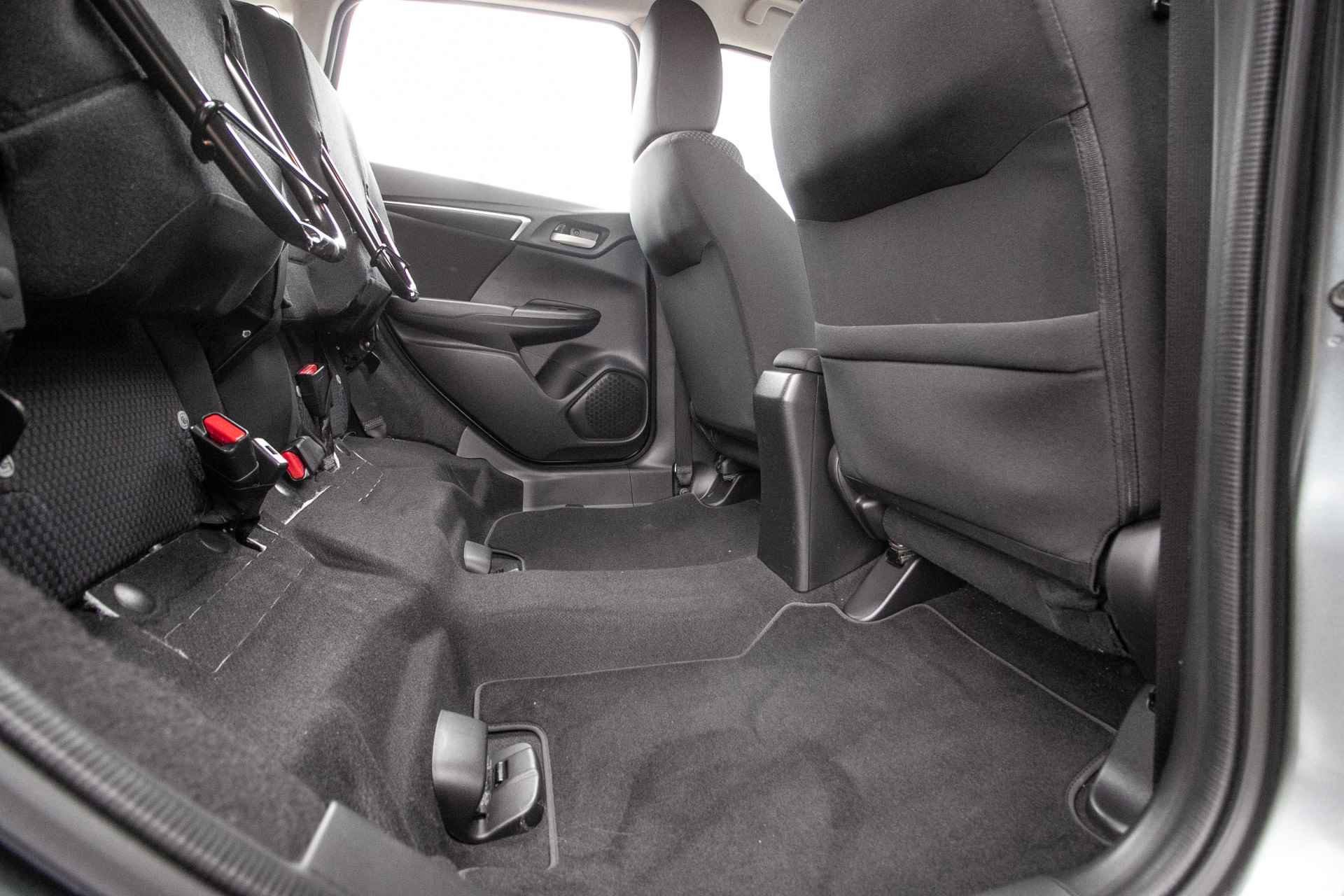 Honda Jazz 1.3 i-VTEC Comfort Automaat - All-in rijklaar | Navi | DAB - 8/40