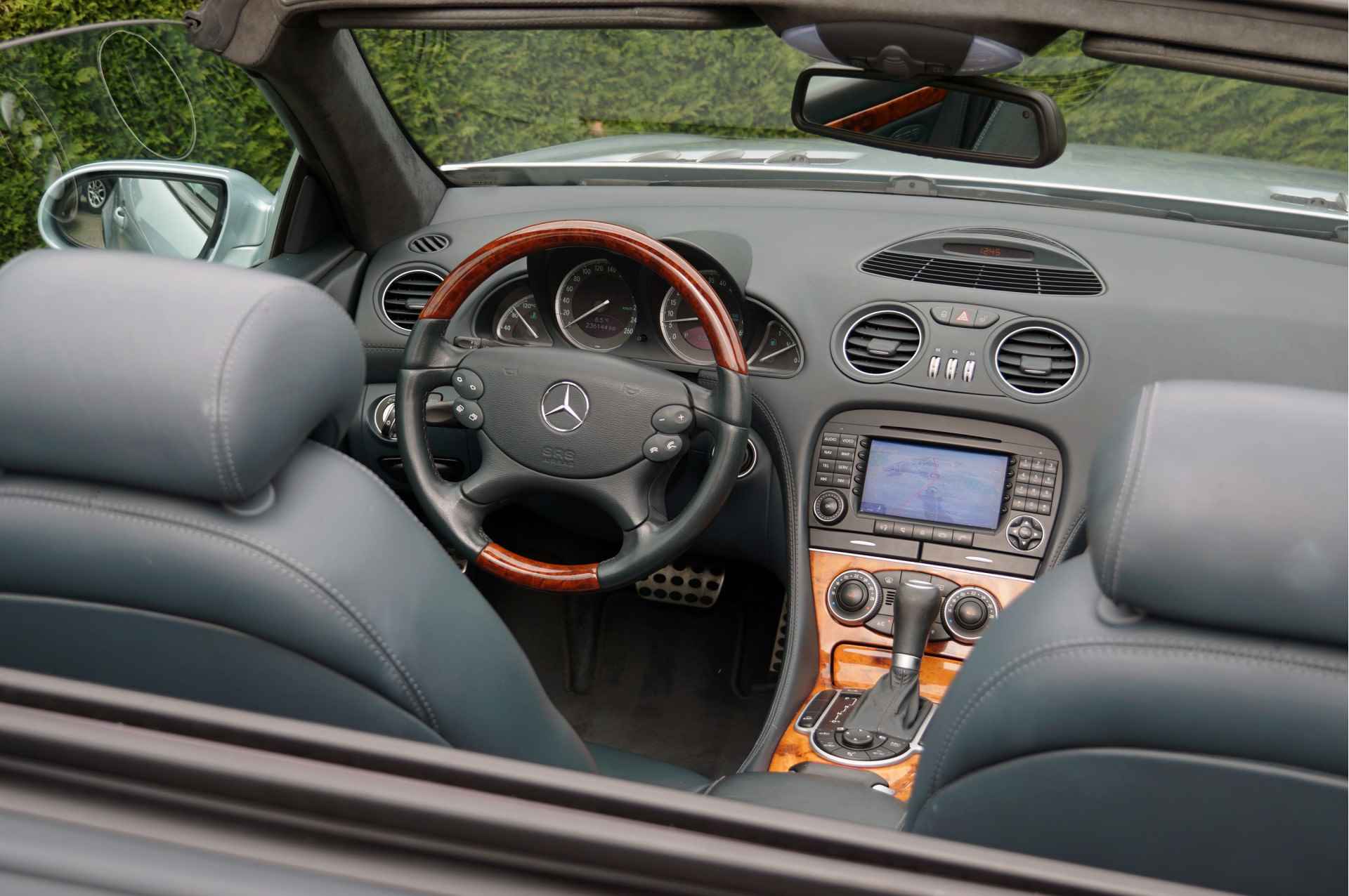 Mercedes-Benz SL-Klasse SL 500 V8 100% Dealeronderhouden | Leder Exclusief - 61/68
